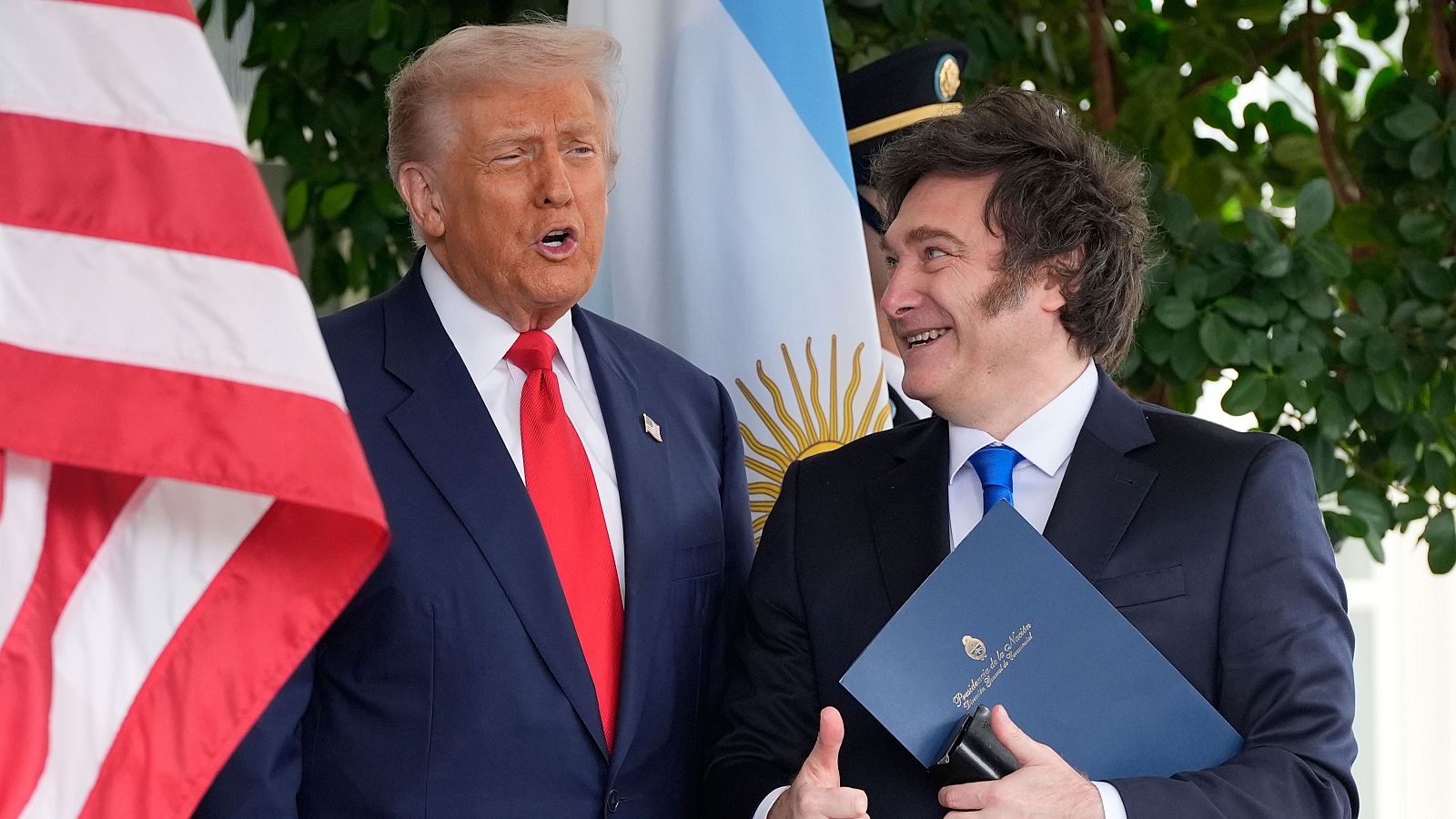 Trump amenaza con cortar la ayuda a Argentina si Milei pierde las elecciones