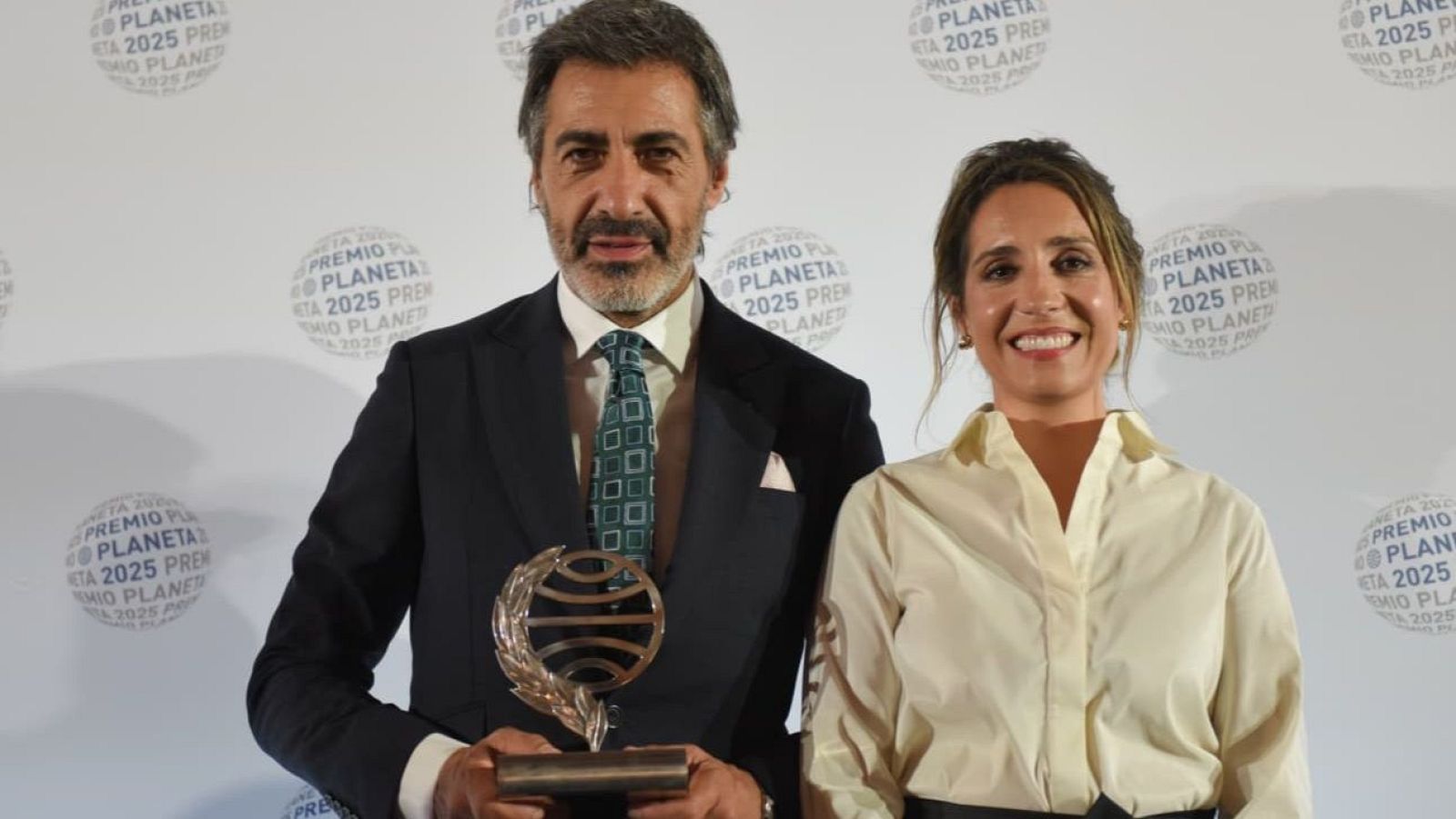 Juan del Val, Premio Planeta 2025: "La escritura salvó mi vida"
