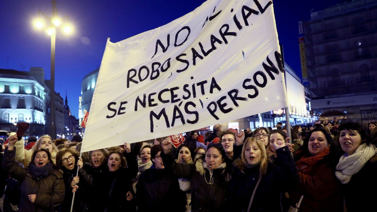 Empleadas de residencias y centros de día denuncian la falta de personal