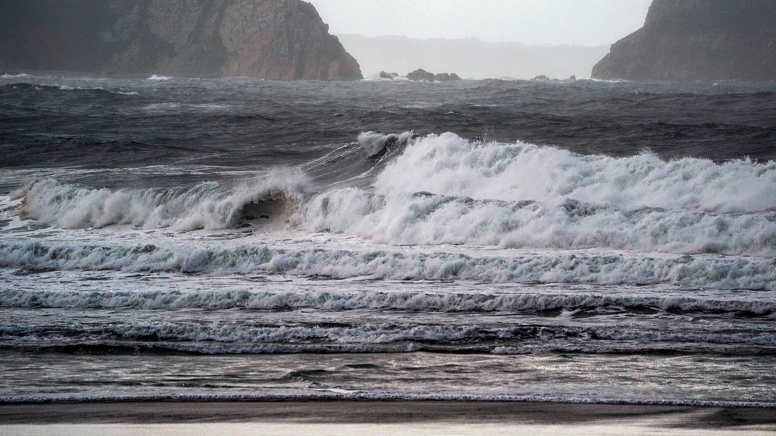 Els oceans perden onades: aquests són els motius
