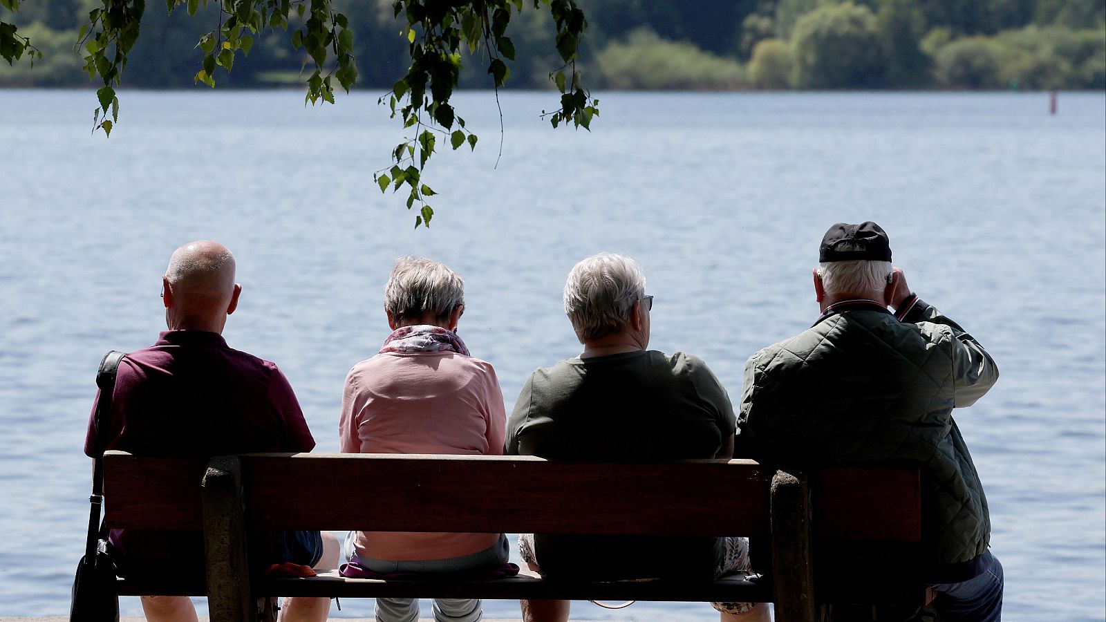 Longevidad récord y desafíos en dependencia y cronicidad: los mayores pueden llegar al 30% de la población en 2045