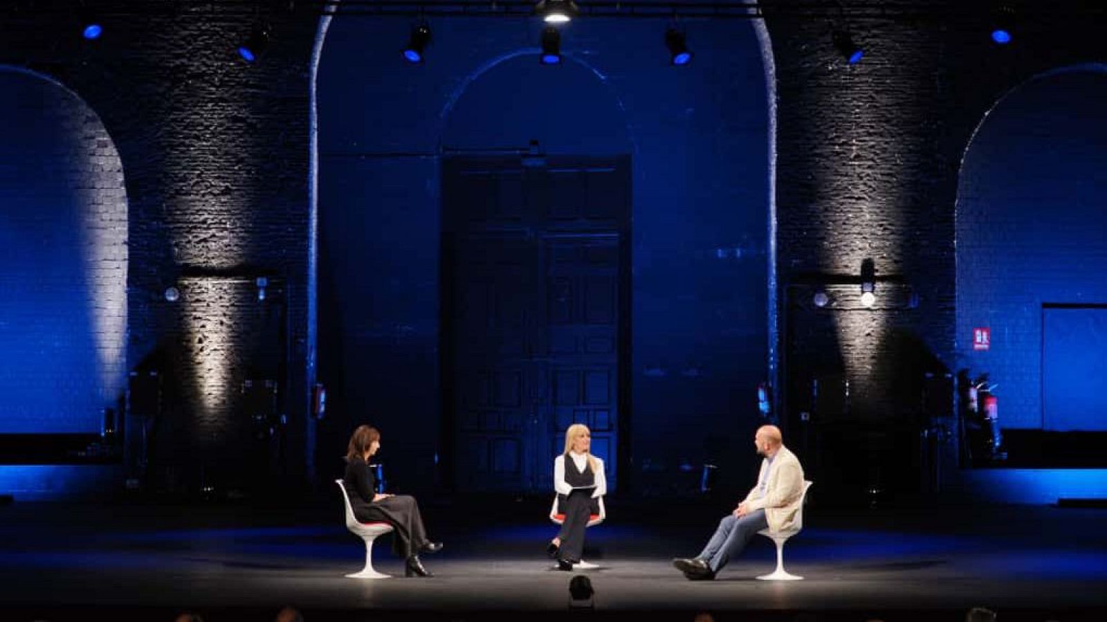 Especial 'Versión Española' desde Seminci con 'Que nadie duerma'