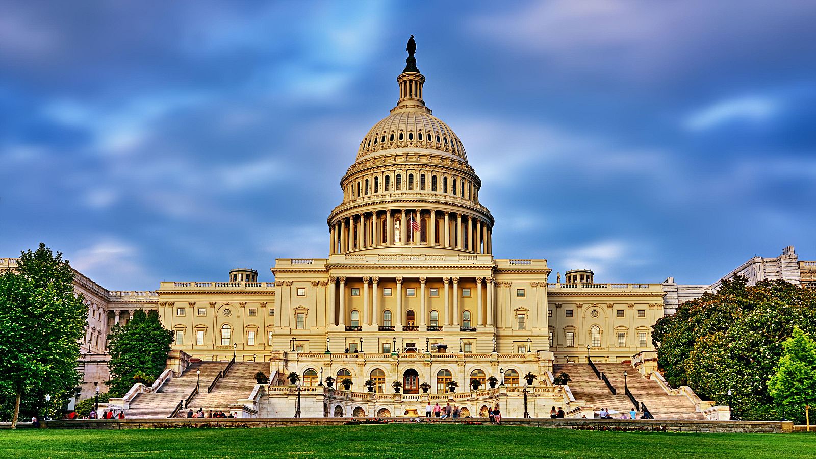 Más de 730.000 funcionarios estadounidenses dejan de percibir su primera nómina desde el cierre del Gobierno