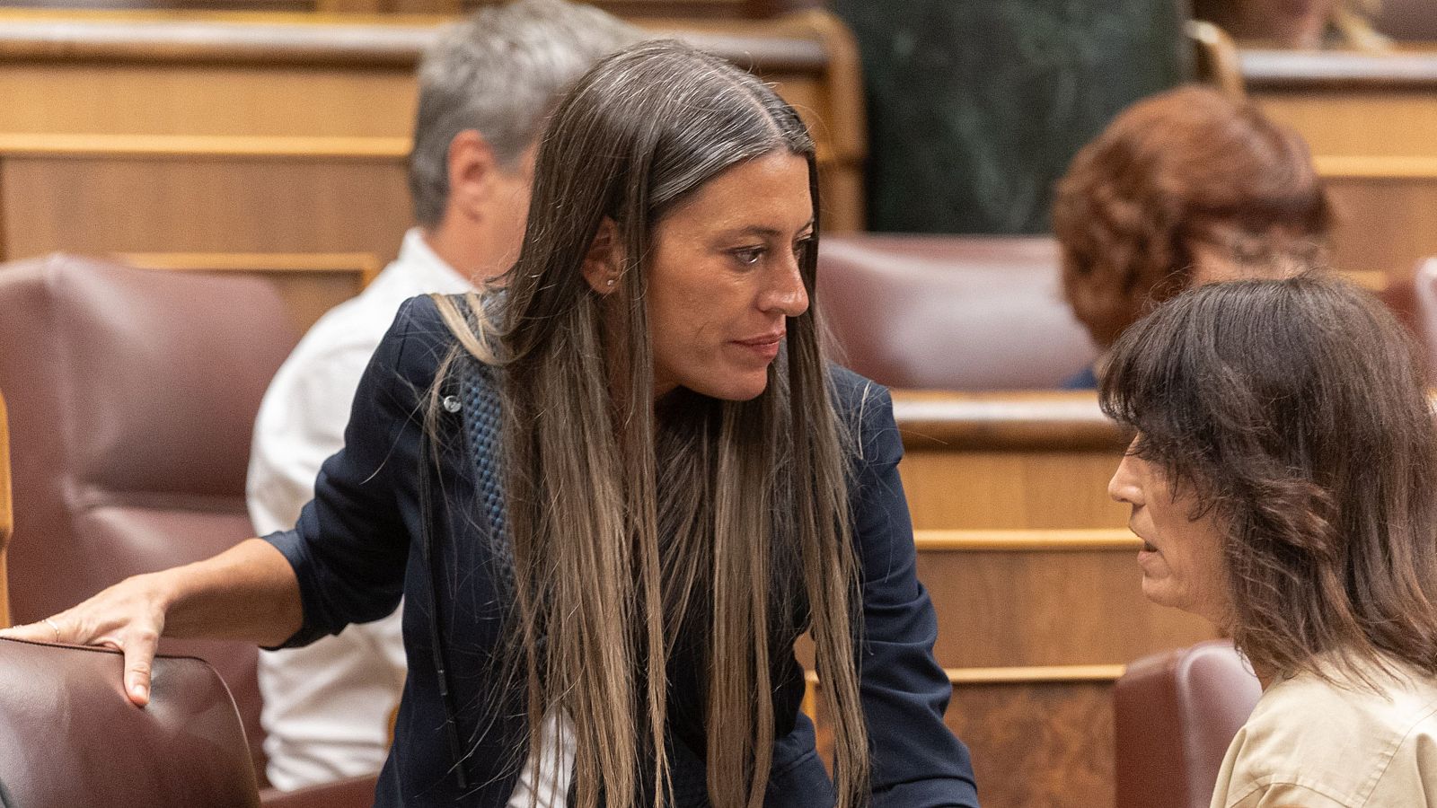 La portaveu de Junts en el Congrés, Miriam Nogueras, durant una sessió de control al Govern