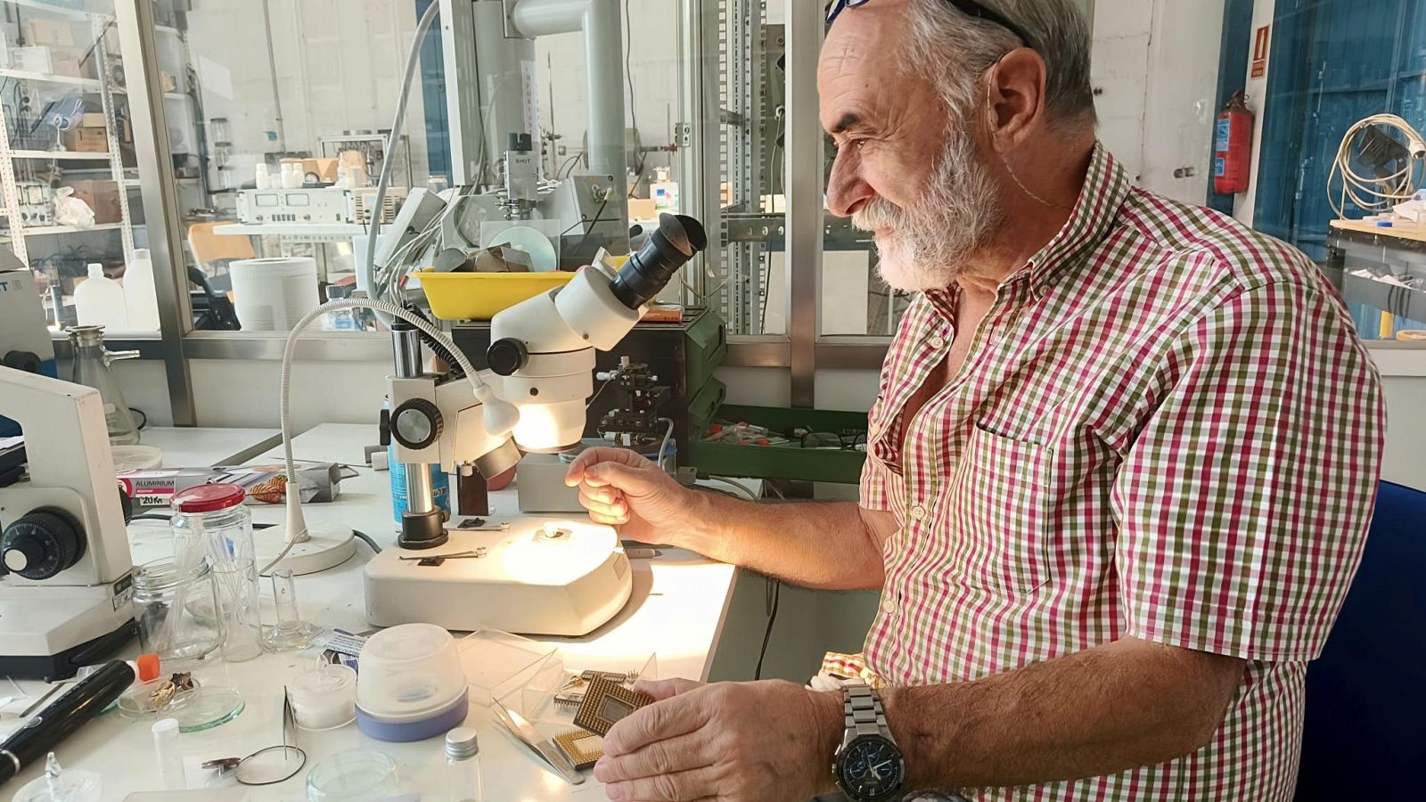 Laboratorio privado de Gerardo Meiro.