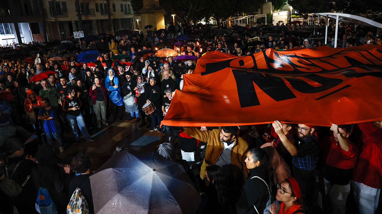 Demanda a la Generalitat y el Estado por 58 millones de euros.