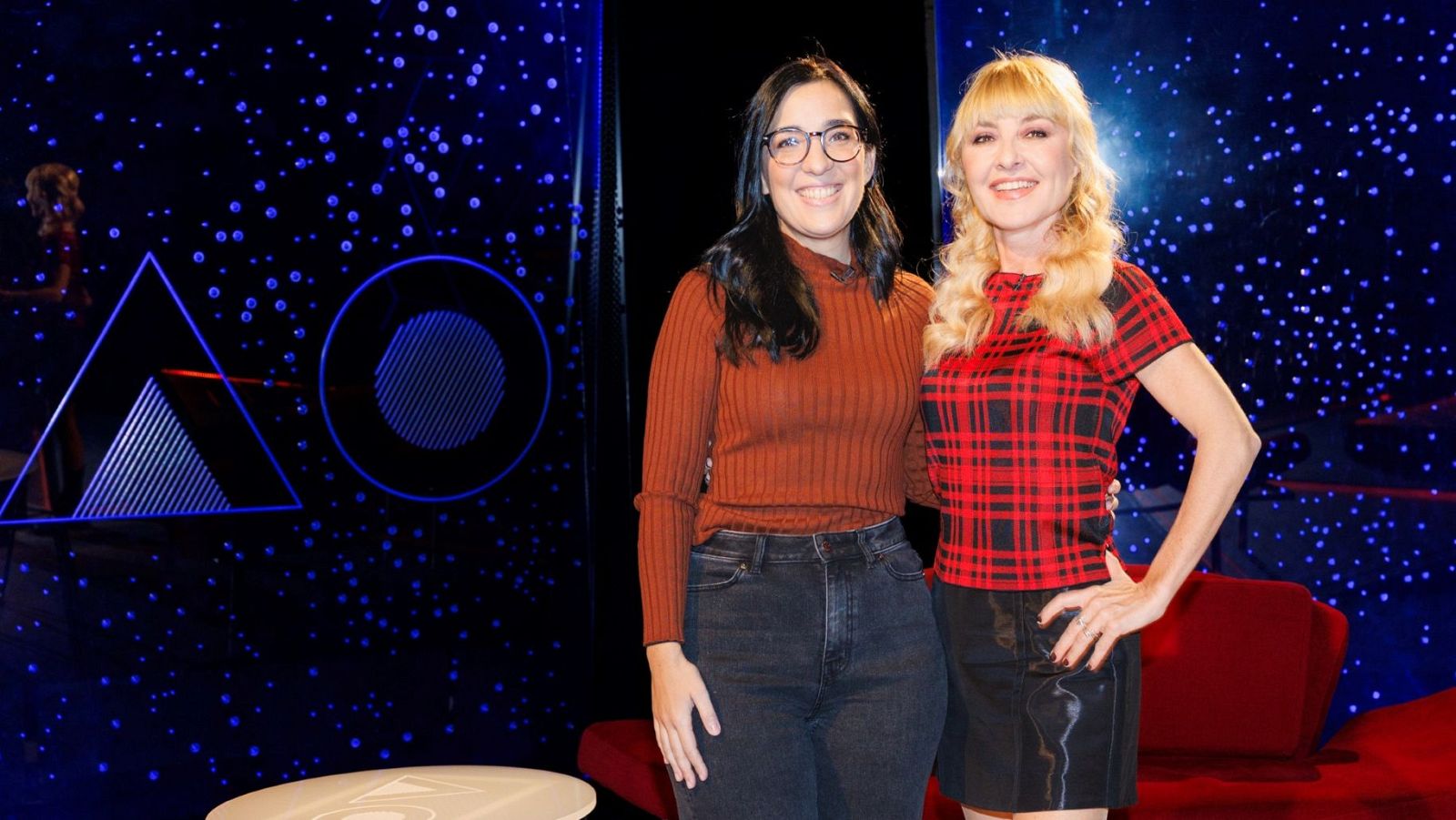 Cayetana Guillén Cuervo con Alauda Ruiz de Azúa