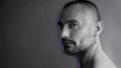 'Y tú sin saberlo': La transgresión y la herida de David Delfín, 'Subsuelo' y 'Robot Dreams'