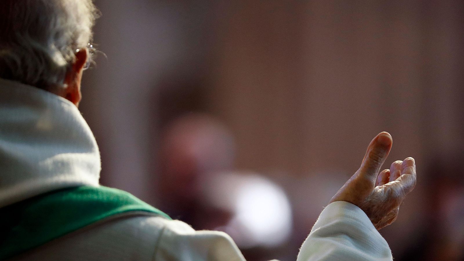 La Compañía de Jesús aparta provisionalmente a un sacerdote acusado de abusar de un menor