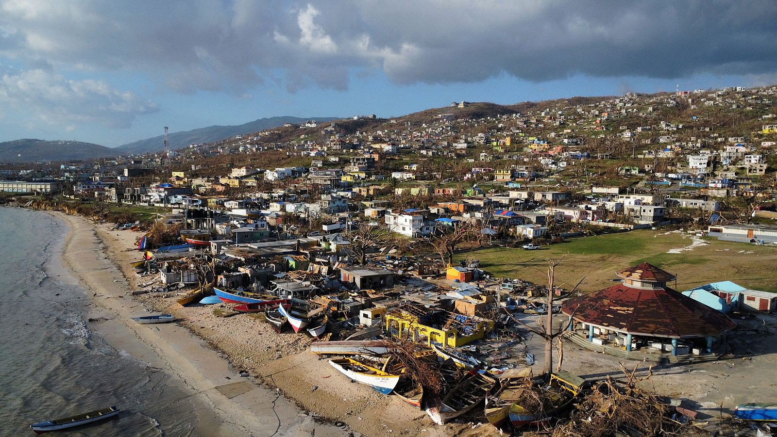 El Primer Ministro señala que el huracán Melissa le ha costado a Jamaica alrededor del 30% de su PIB