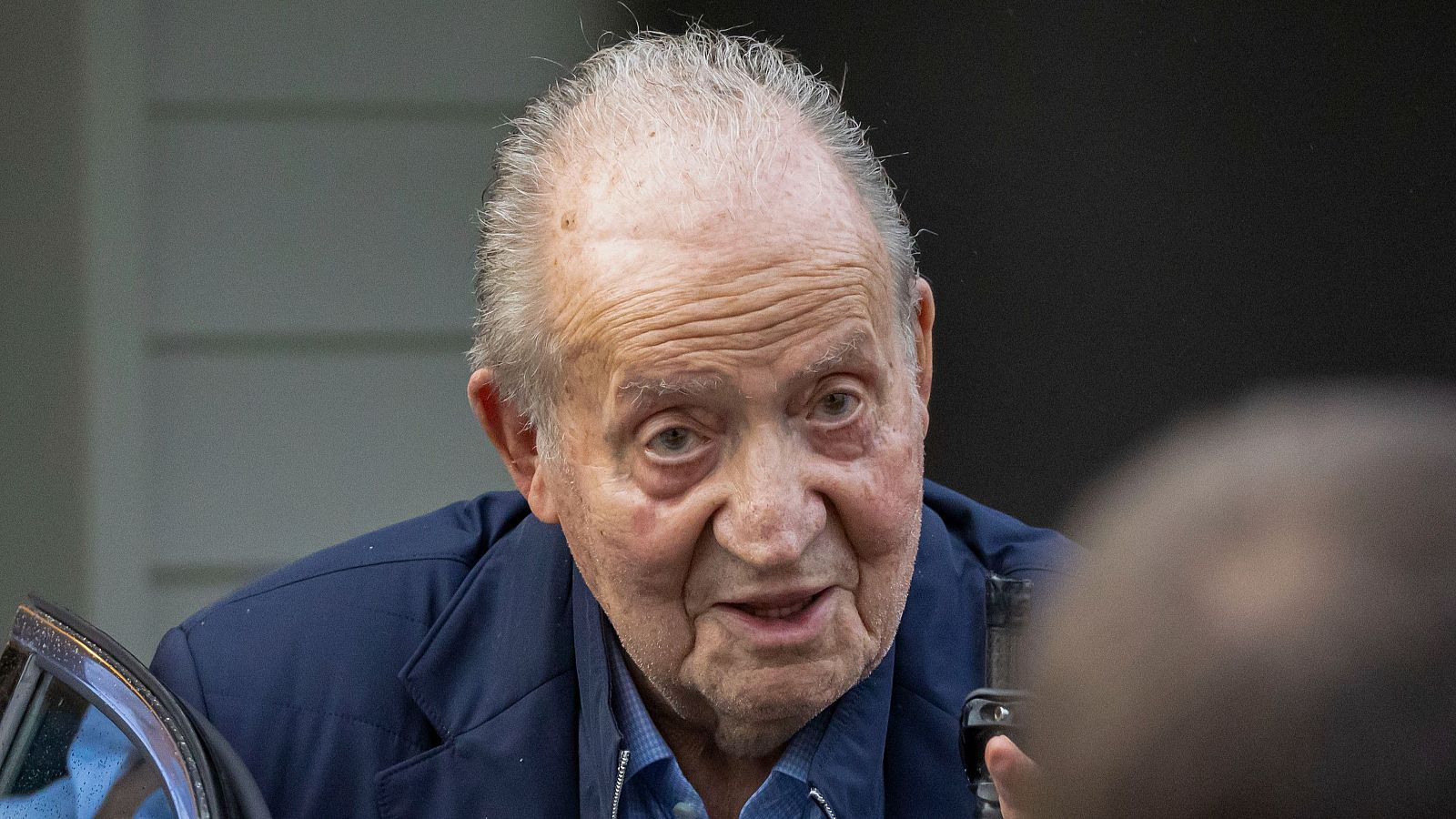 El Rey Juan Carlos asegura tener "muchas" ganas de volver a vivir en España