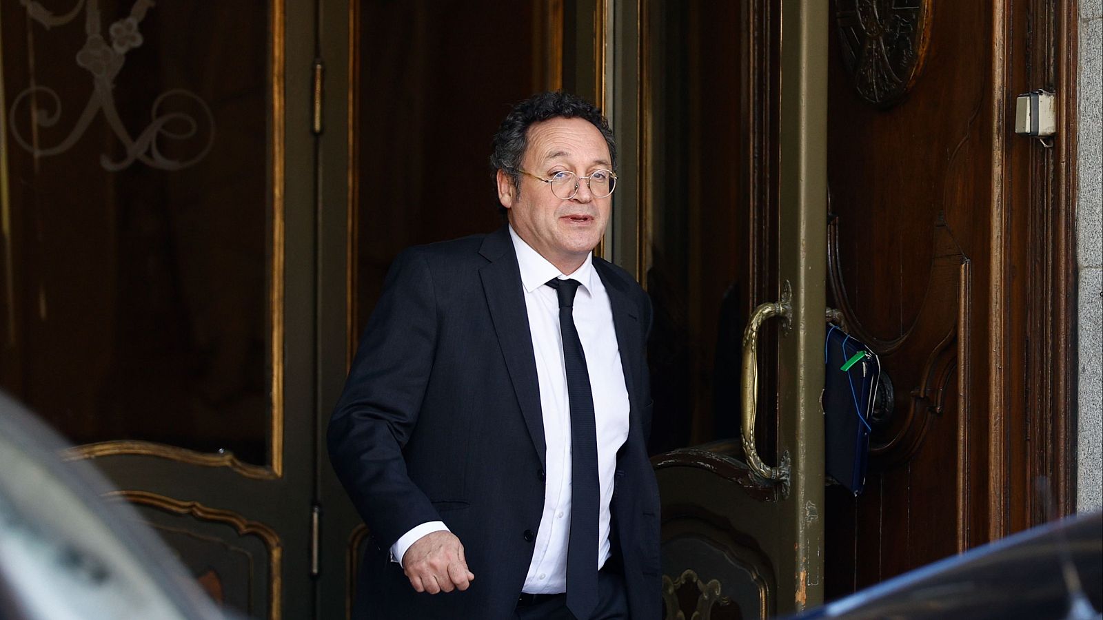 El fiscal general del Estado, Álvaro García Ortiz, sale del Tribunal Supremo, donde se le juzga por presunta revelación de secretos.