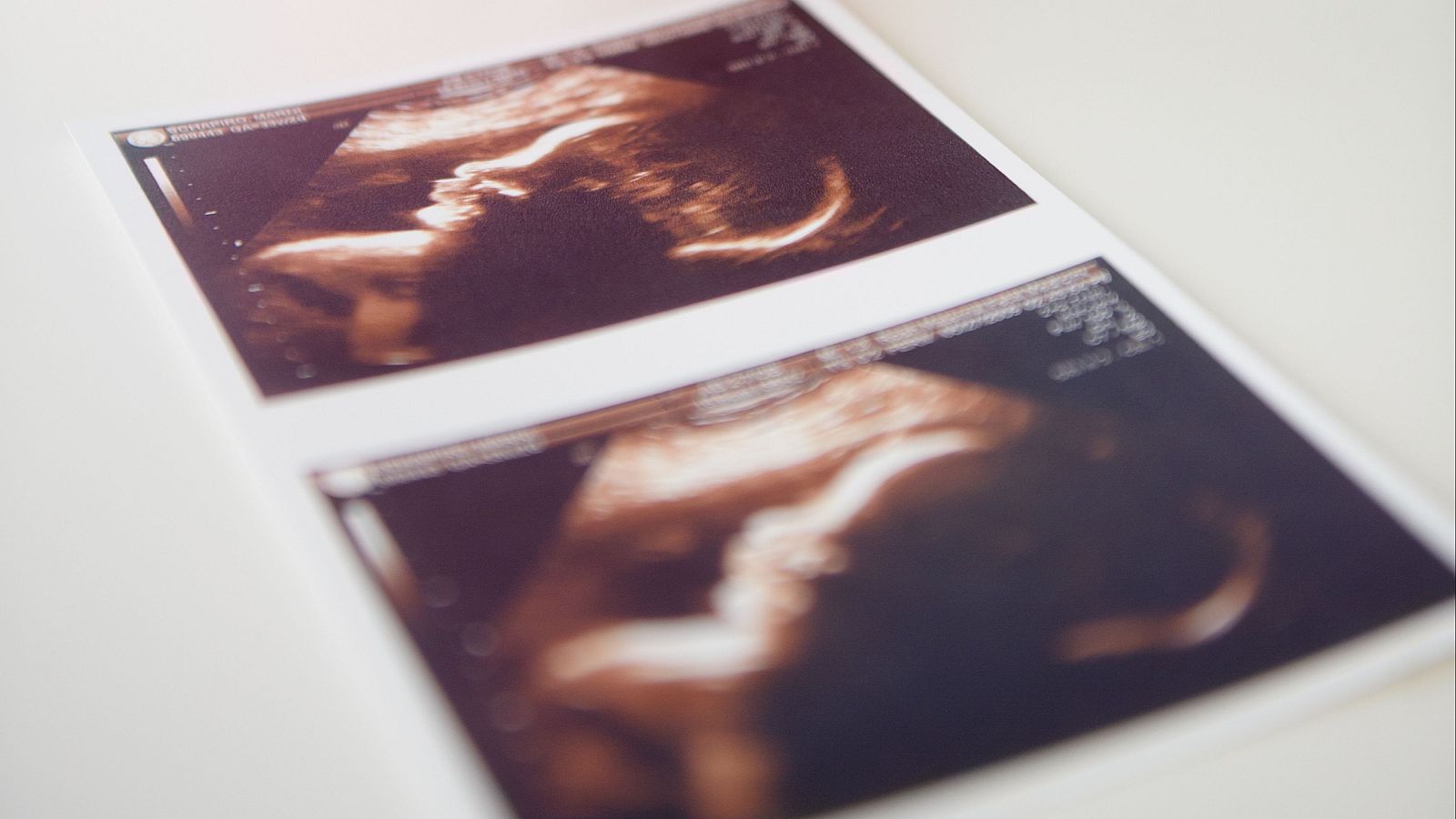 La Fiscalía logra cerrar por primera vez anuncios sobre gestación subrogada en internet