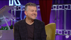 Ramon Gener, actor: "Hauria donat la mà esquerra per ser cantant"