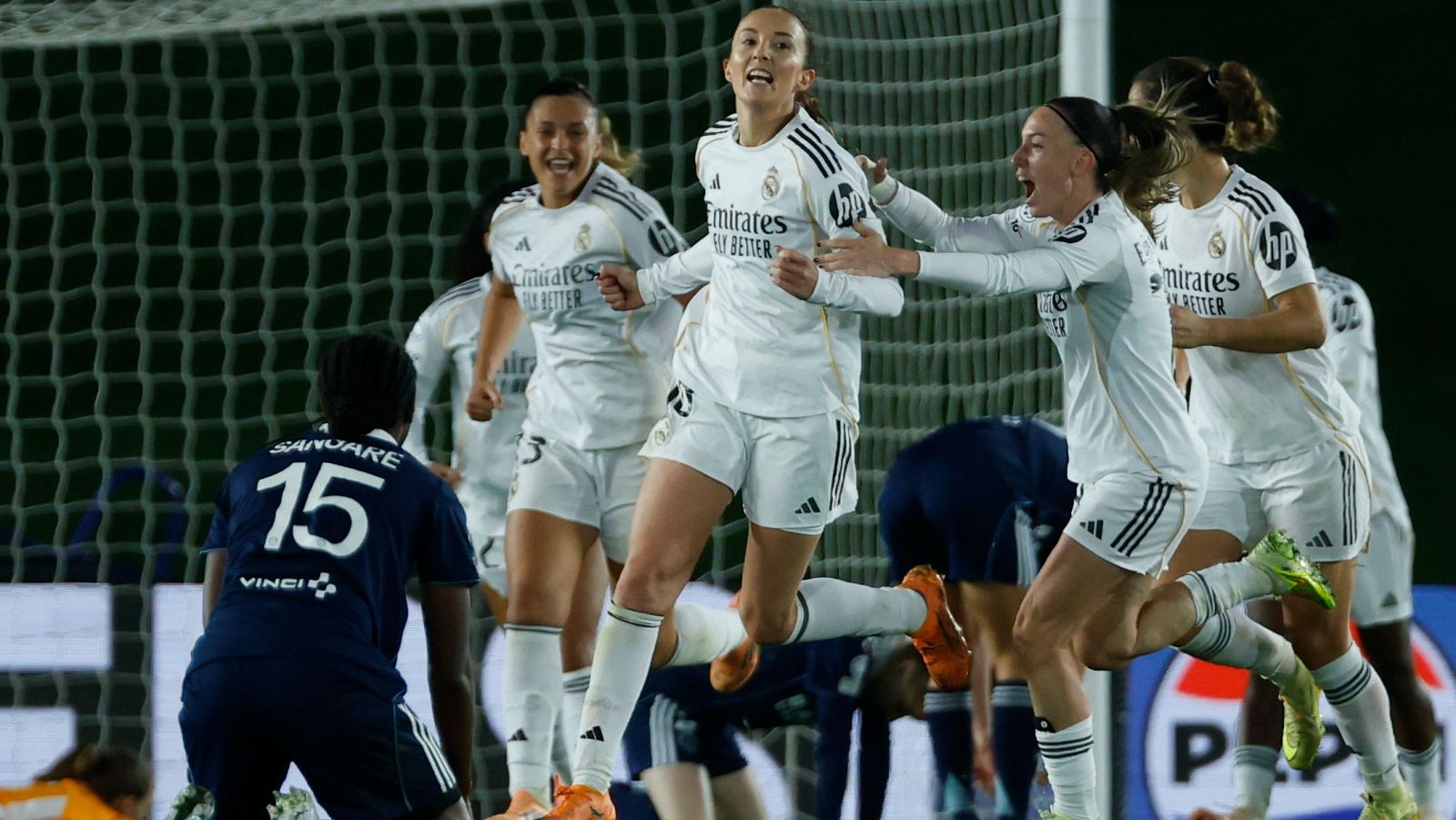 Caroline Weir marca al París FC