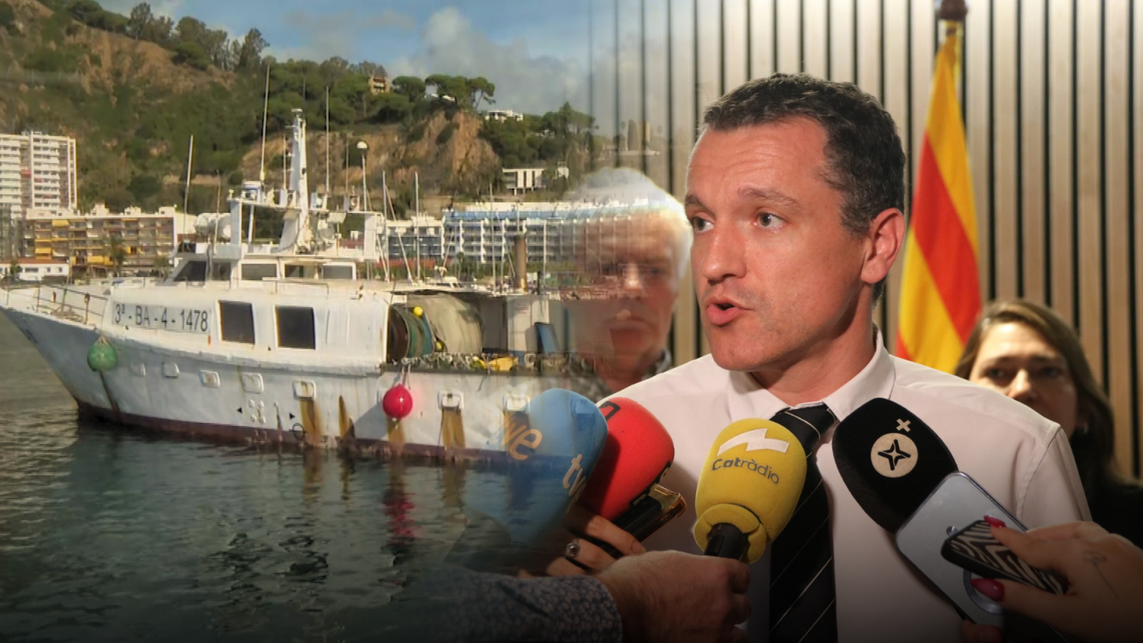 El conseller d'Agricultura, Òscar Ordeig, després de reunir-se amb representants del sector pesquer