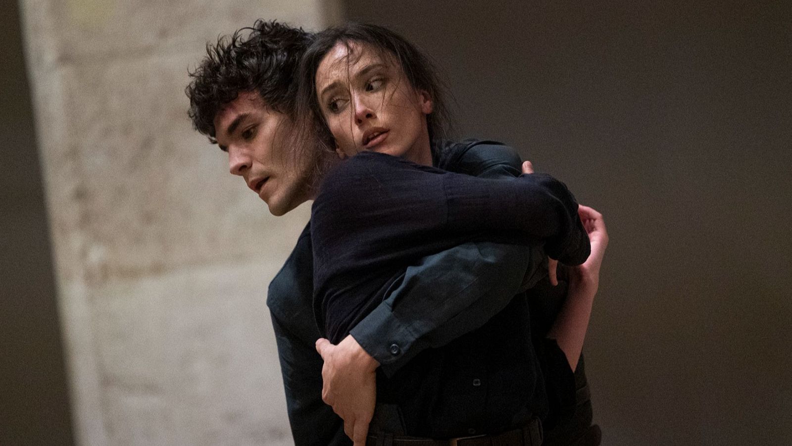 Irene Tena y Albert Hernández conforman La Venidera