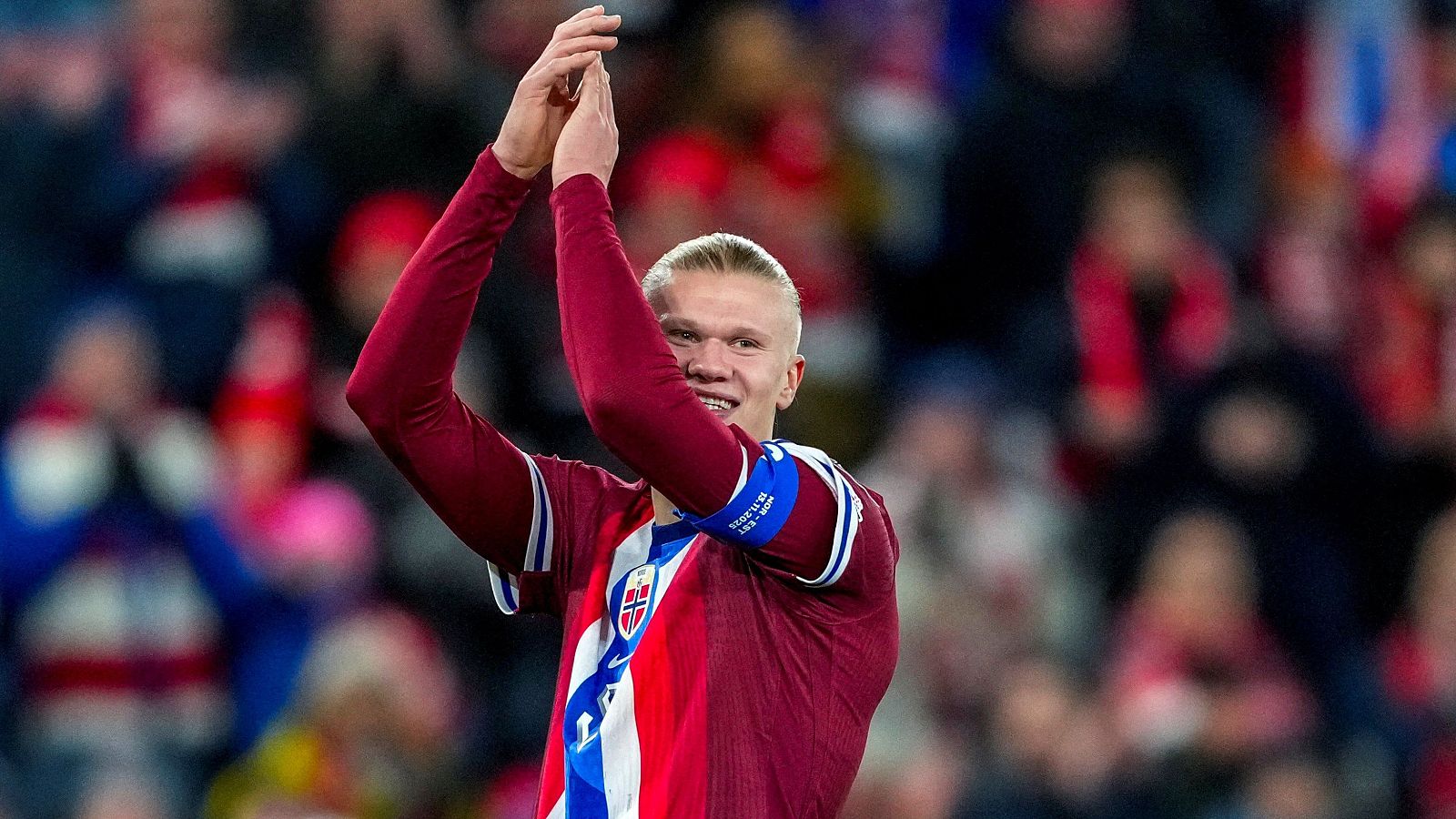 Haaland celebra el triunfo de Noruega