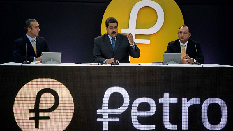 Venezuela activa su propia criptomoneda, el petro, y asegura que ya ha captado 596 millones de euros