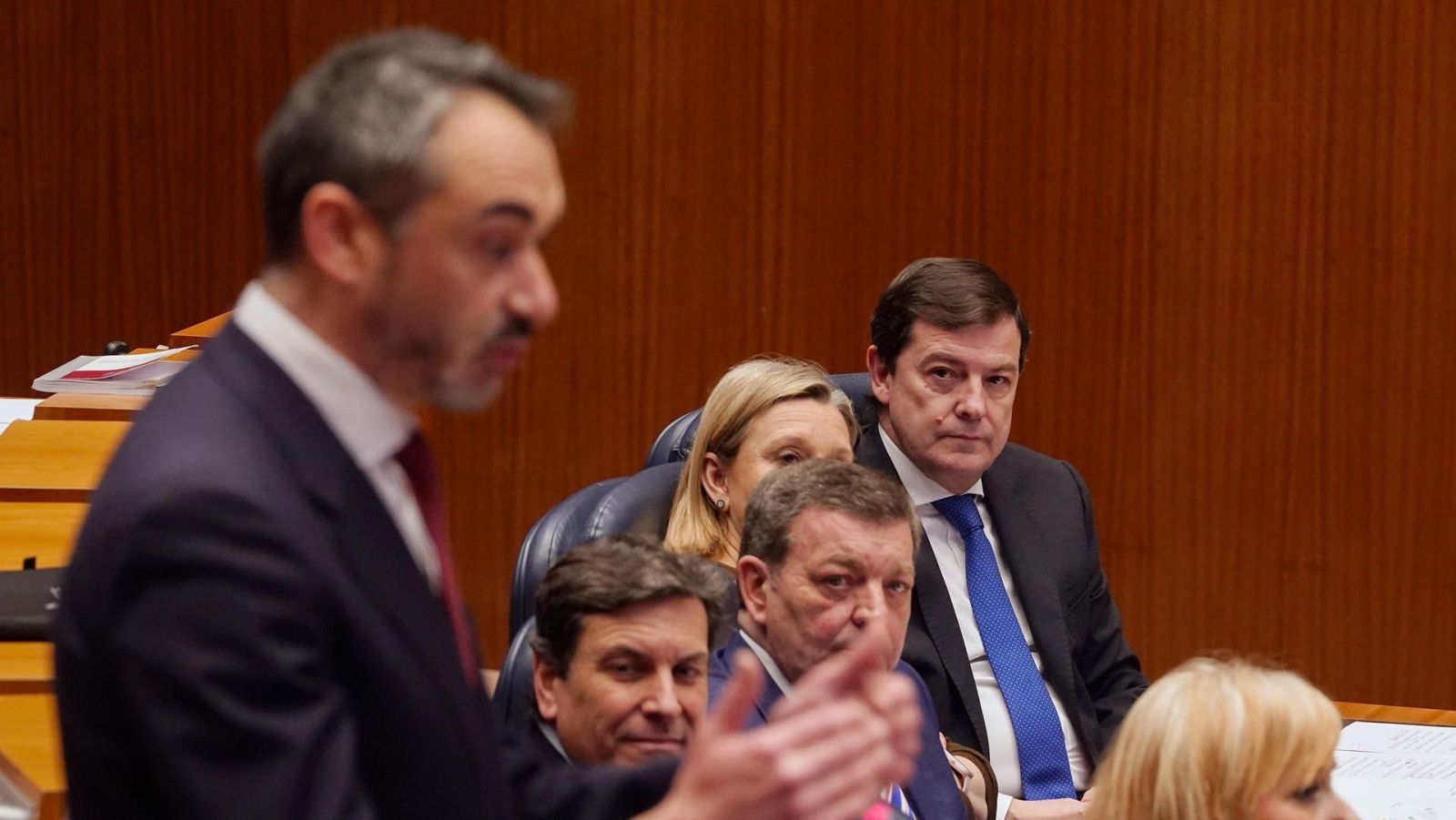 Vox da a Mañueco hasta el lunes a las 12 para evitar su enmienda a la totalidad a los presupuestos de Castilla y León