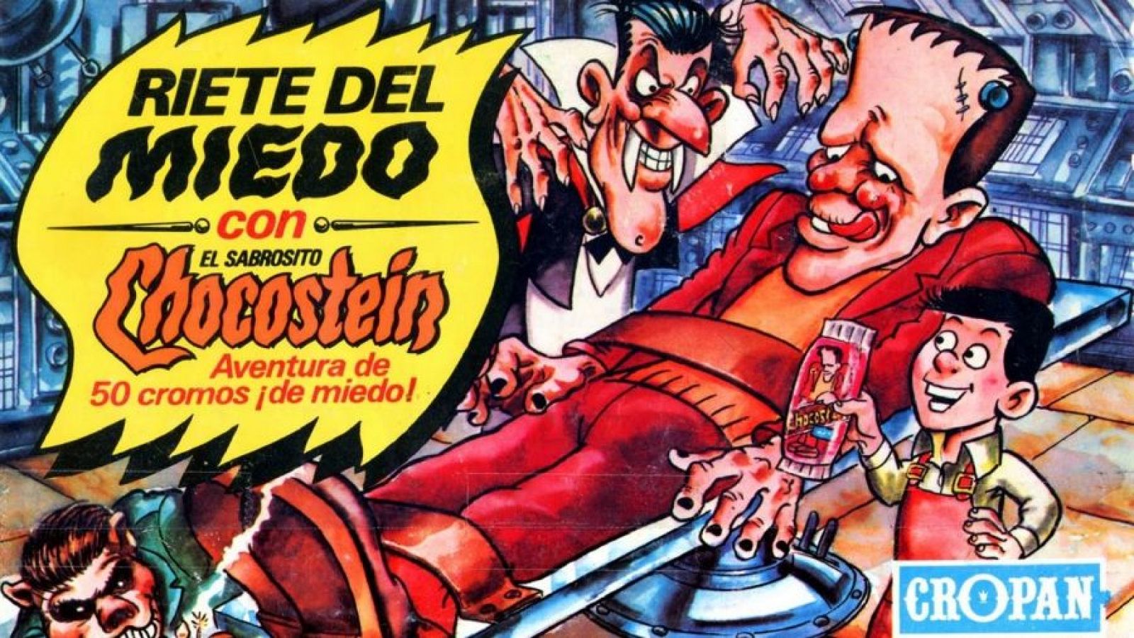 En la portada de un álbum, Frankenstein, vestido con un traje rojo, está recostado en una camilla, con Drácula detrás de él. Un niño sonriente le ofrece un producto, mientras que un hombre lobo aparece en la esquina inferior izquierda.
