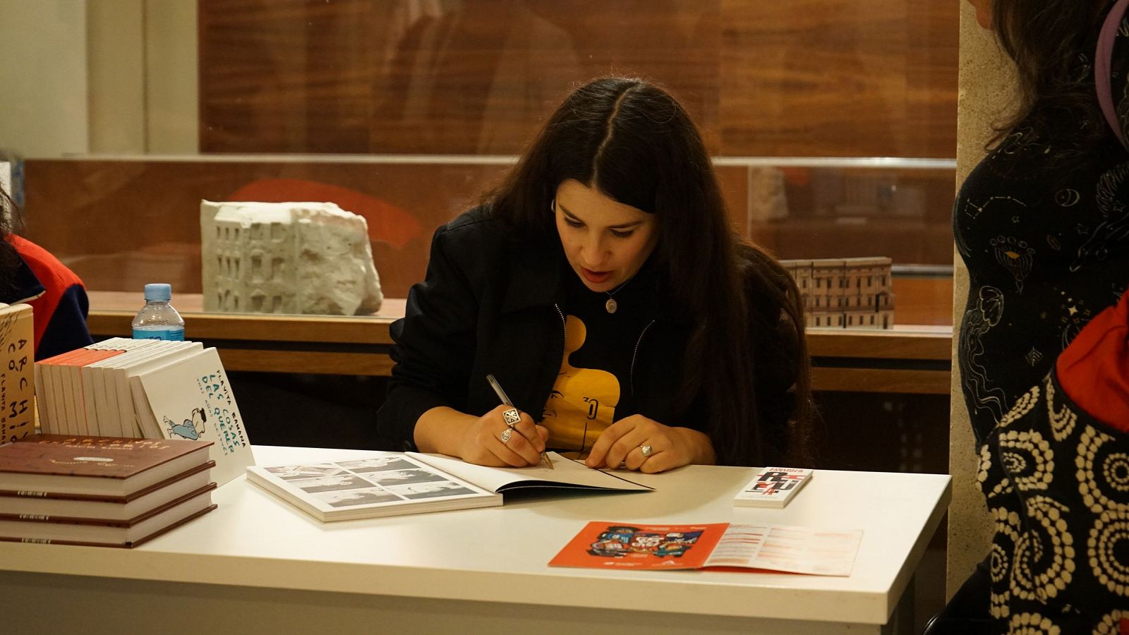 Irene Márquez es autora de 'La muerte'