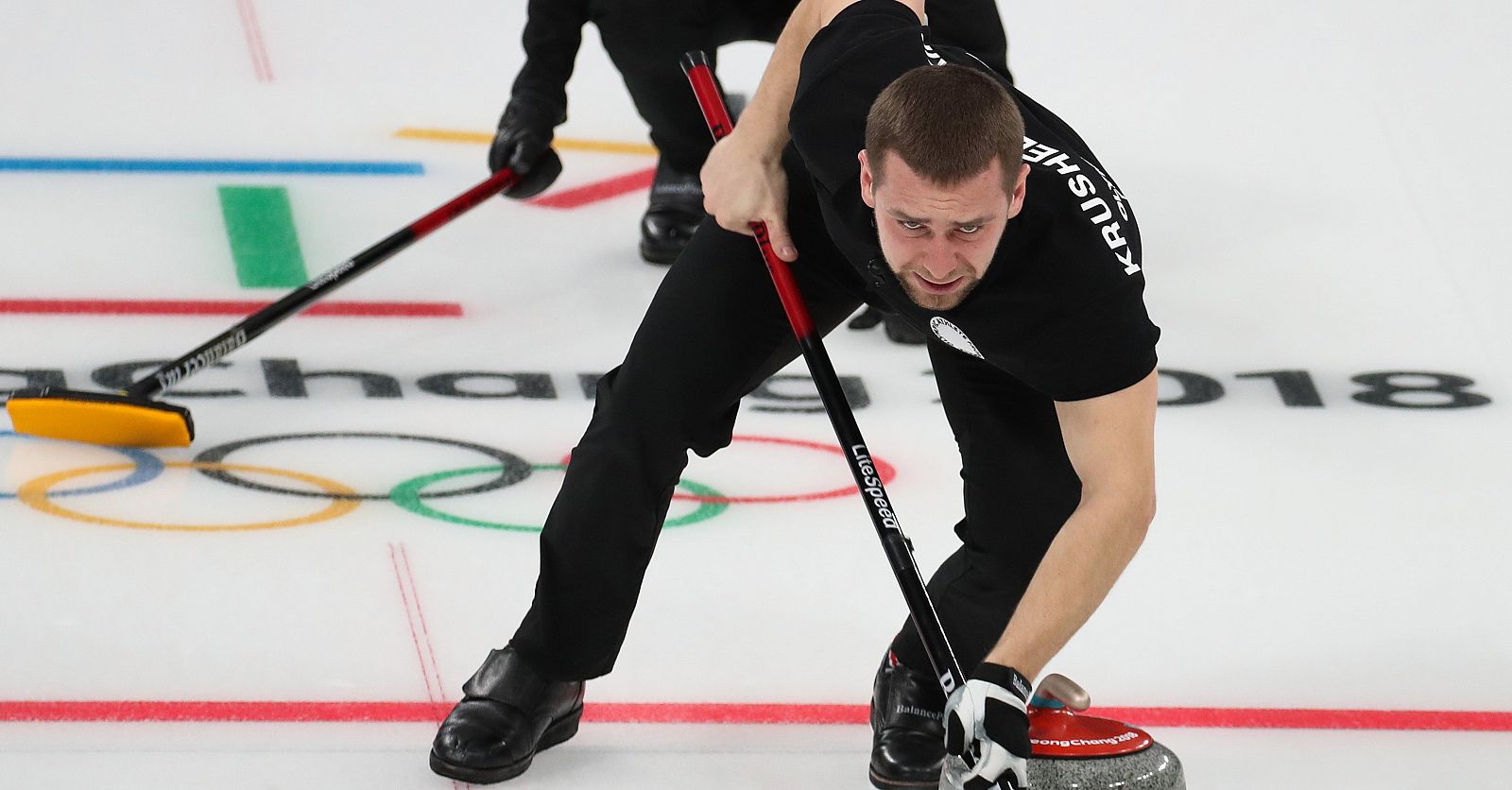 Krushelnitskii y Brizgalova devuelven sus medalla al COI