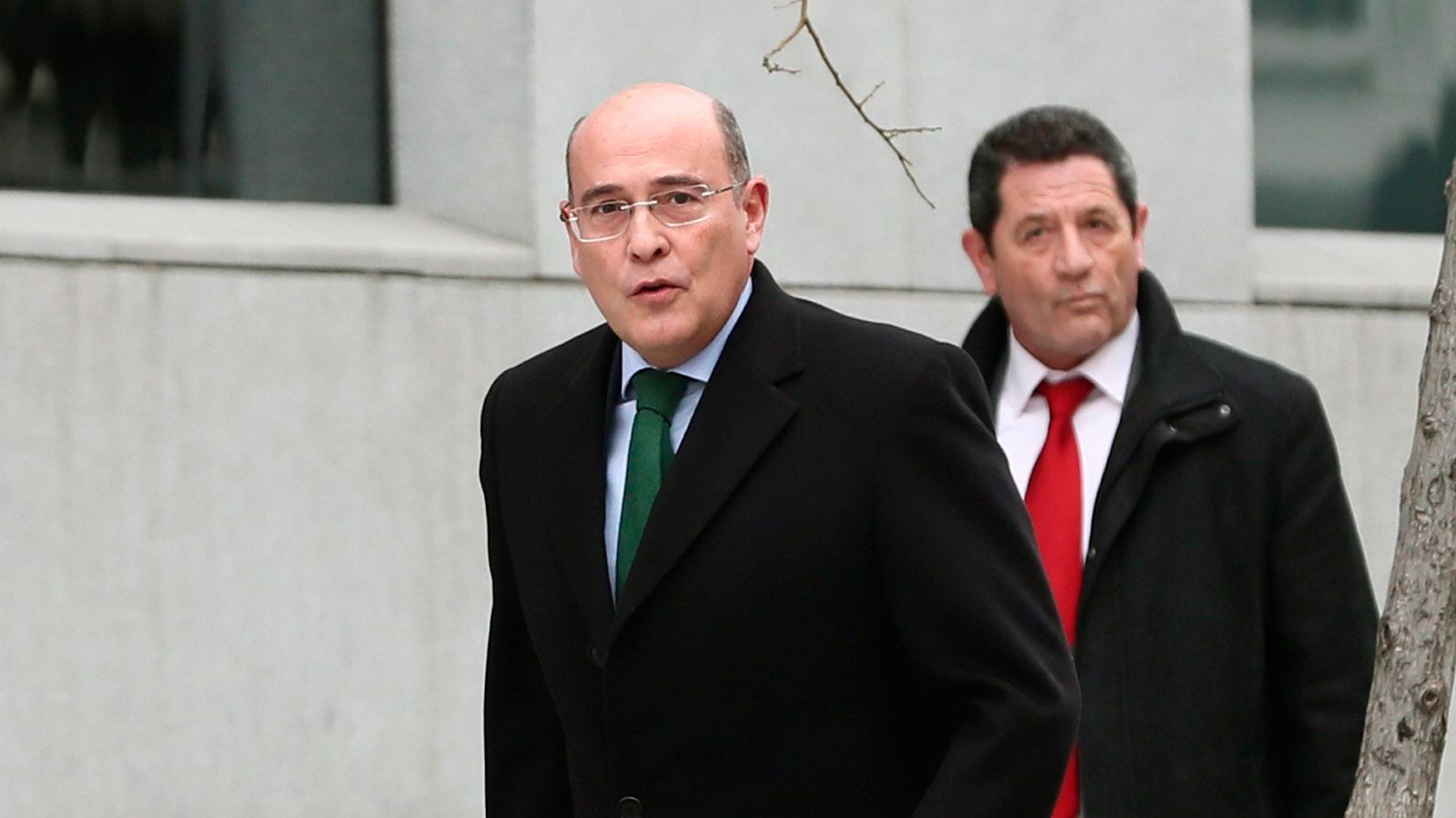 El coronel de la Guardia Civil Diego Pérez de los Cobos tras declarar ante la juez Carmen Lamela