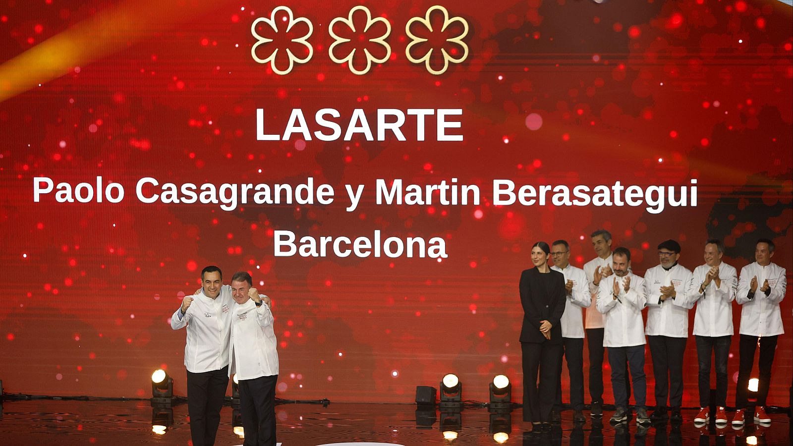 El restaurante Lasarte de los cocineros Paolo Casagrande y Martín Berasategui recibe tres estrellas Michelín