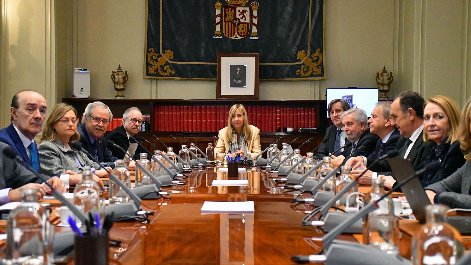 El pleno del Consejo General del Poder Judicial (CGPJ) ha dado este miércoles su respaldo unánime a Teresa Peramato como futura fiscal general del Estado.