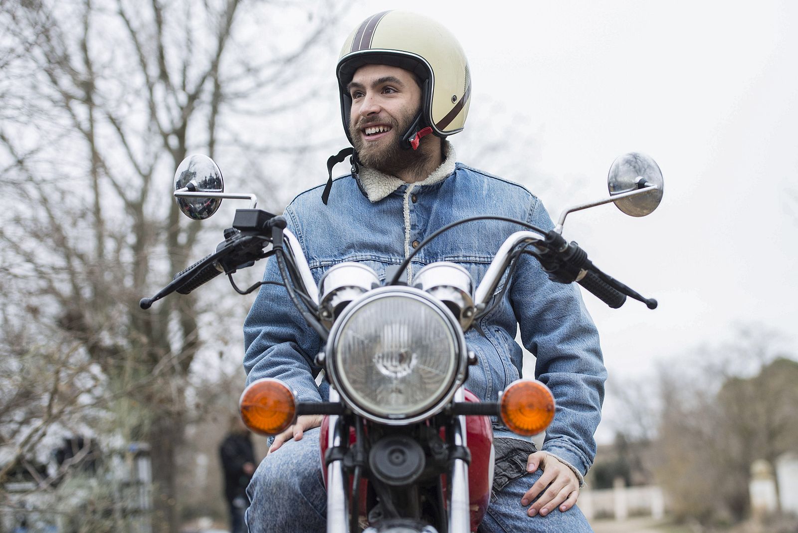 'Cuéntame cómo pasó' reúne a tres millones de personas con su capítulo 'Ruido'