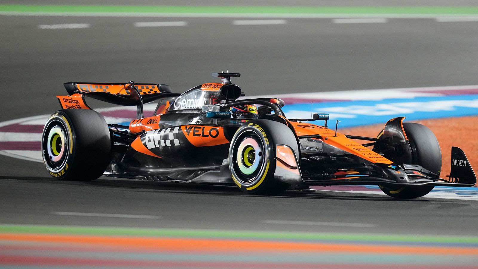 Piastri se reivindica con la pole en la sprint de Catar con Norris por delante de Verstappen y Alonso, cuarto