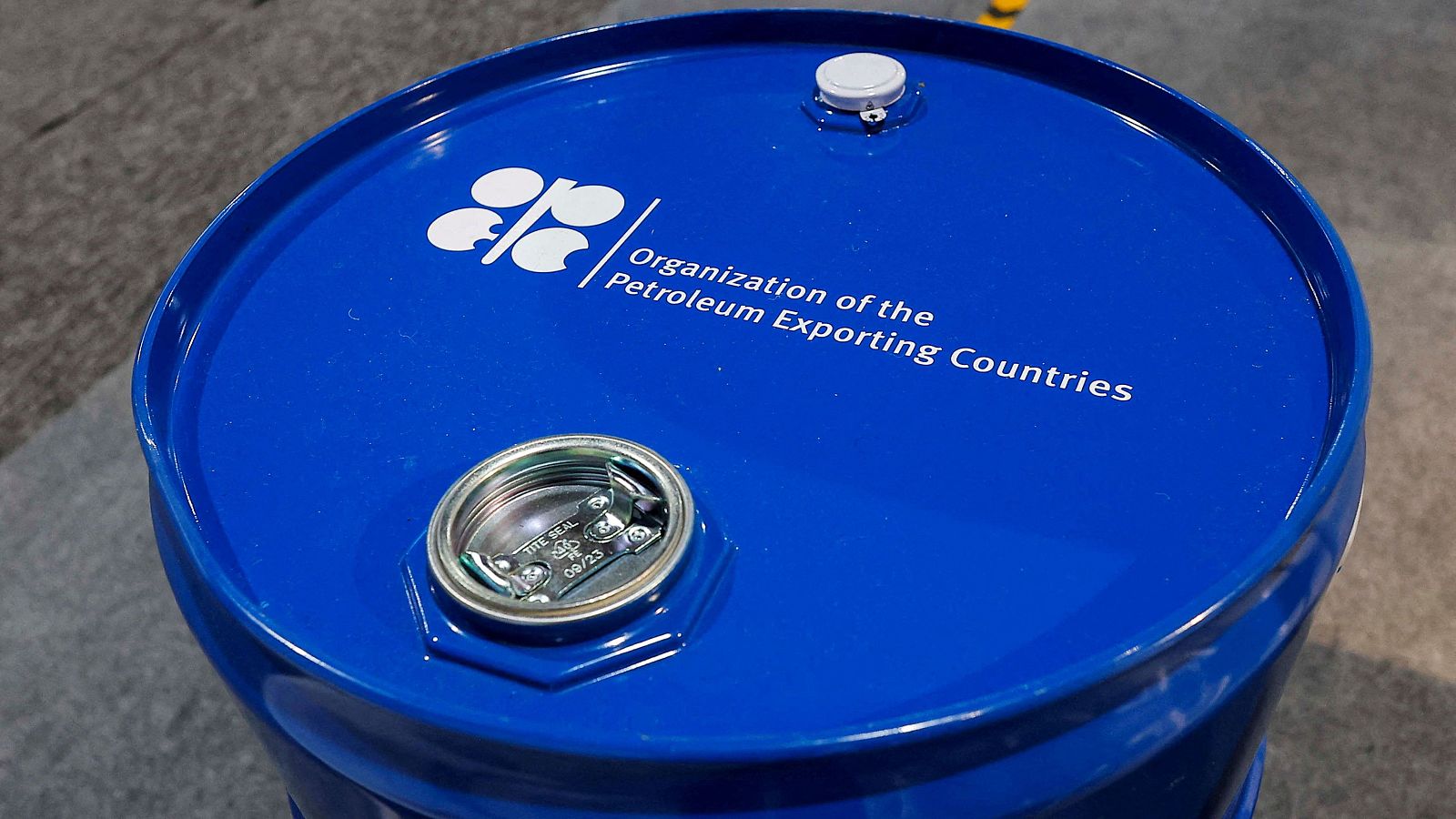 La OPEP+ mantiene sin cambios el nivel de su oferta de petróleo