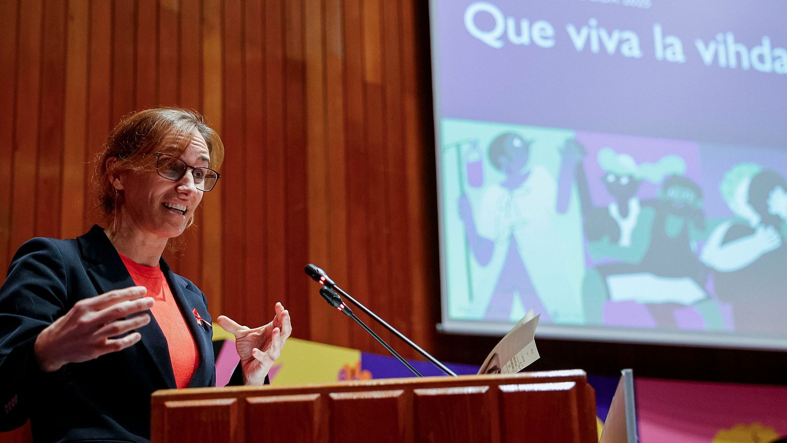 Mónica García inaugura la jornada que se celebra cada año por el Día Mundial del Sida