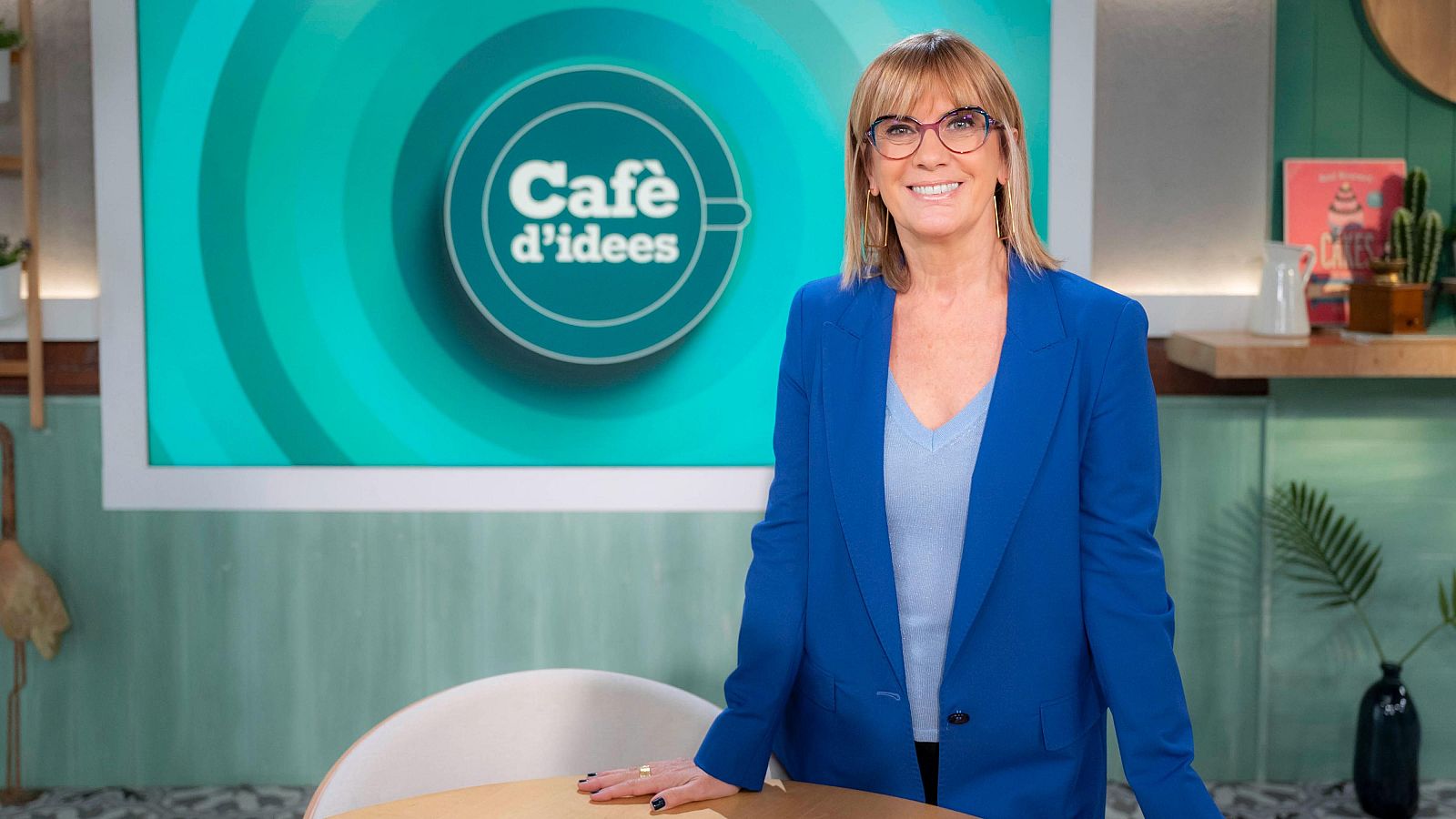 Gemma Nierga en el plató de 'Cafè d'idees'