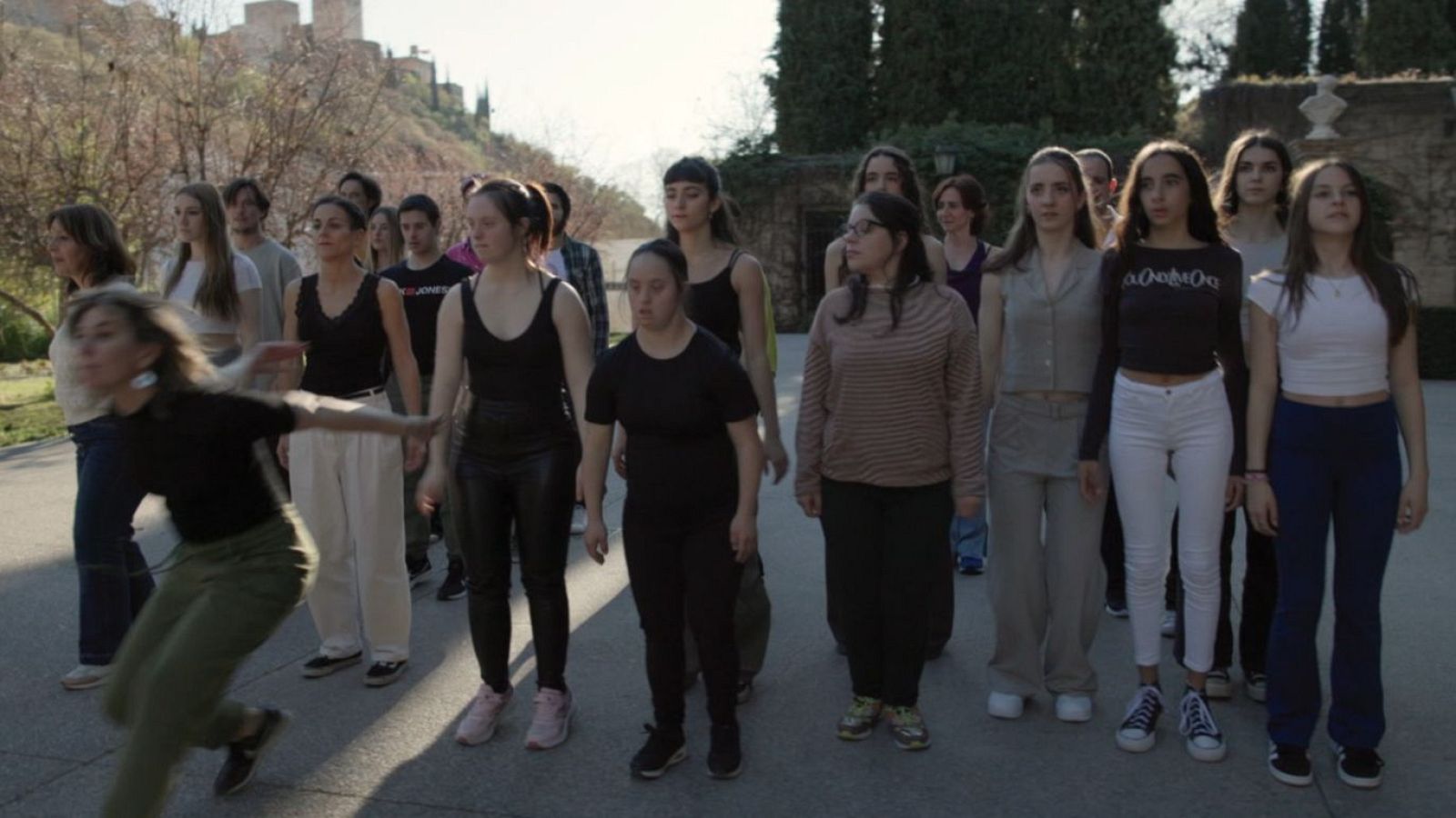 ‘Vinculados’: una compañía de danza donde la inclusión se baila