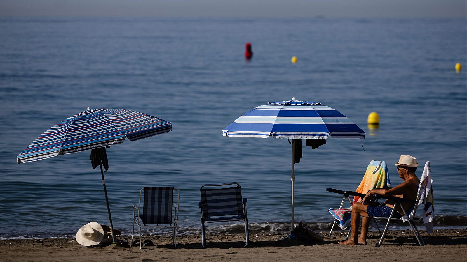 España recibió 85,7 millones de turistas extranjeros hasta octubre, un 3,5% más que en 2024 y un nuevo récord histórico