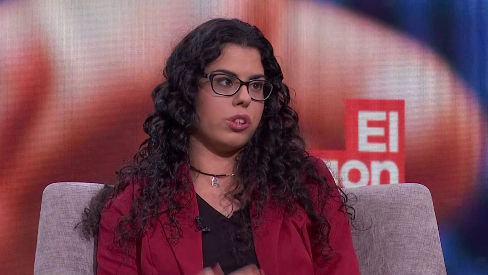 La història d’Anna Planas: la jove amb paràlisi cerebral a qui van negar un títol acadèmic