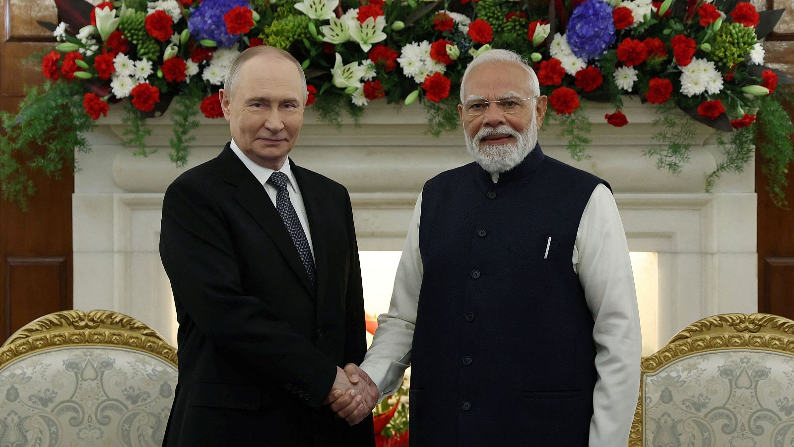 Modi recibe a Putin en Nueva Delhi y señala que la India en la guerra de Ucrania "no es neutral" y apuesta por la paz
