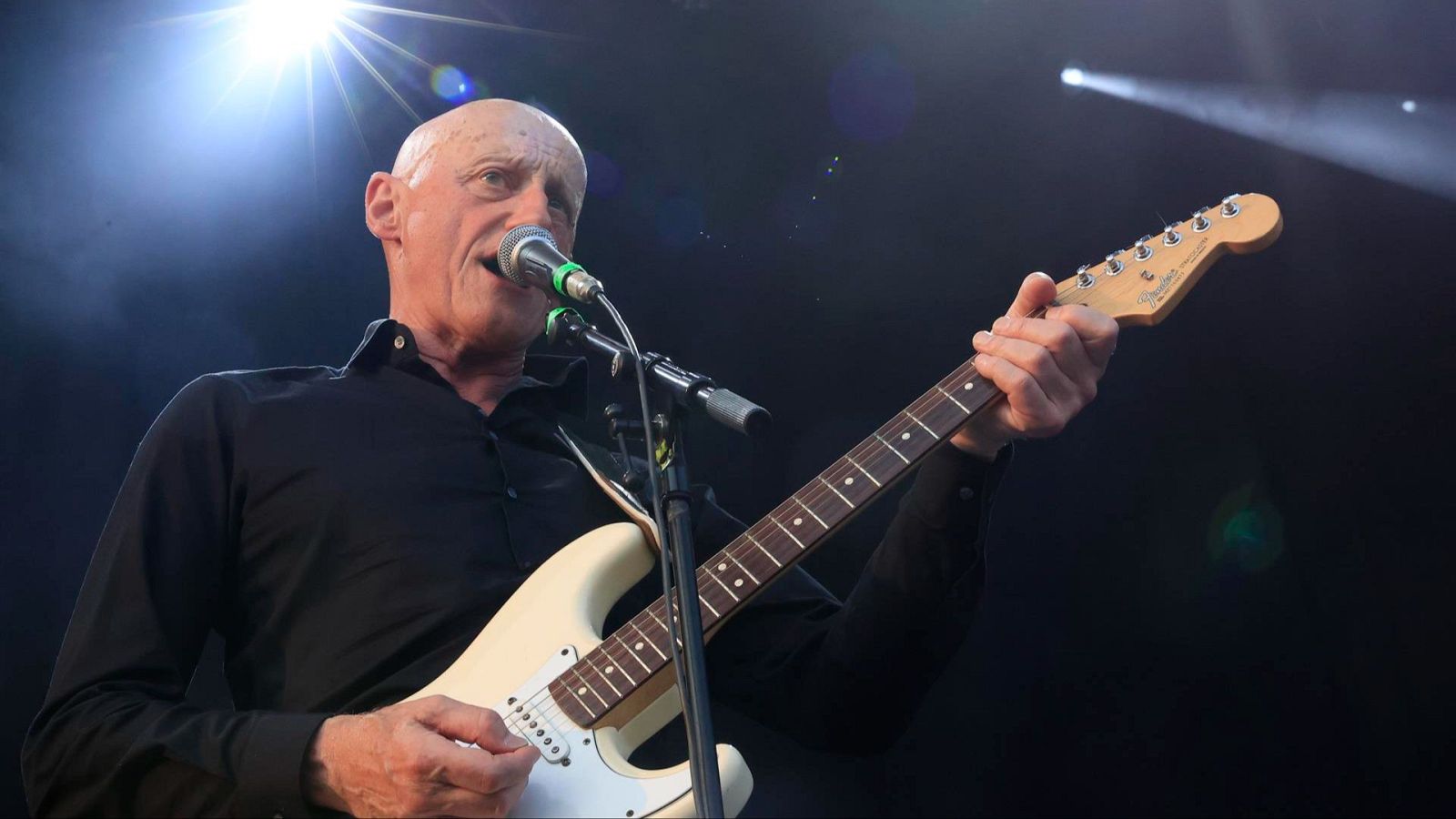 Muere Jorge Martínez a los 70 años: el líder de Ilegales y figura clave en el punk español