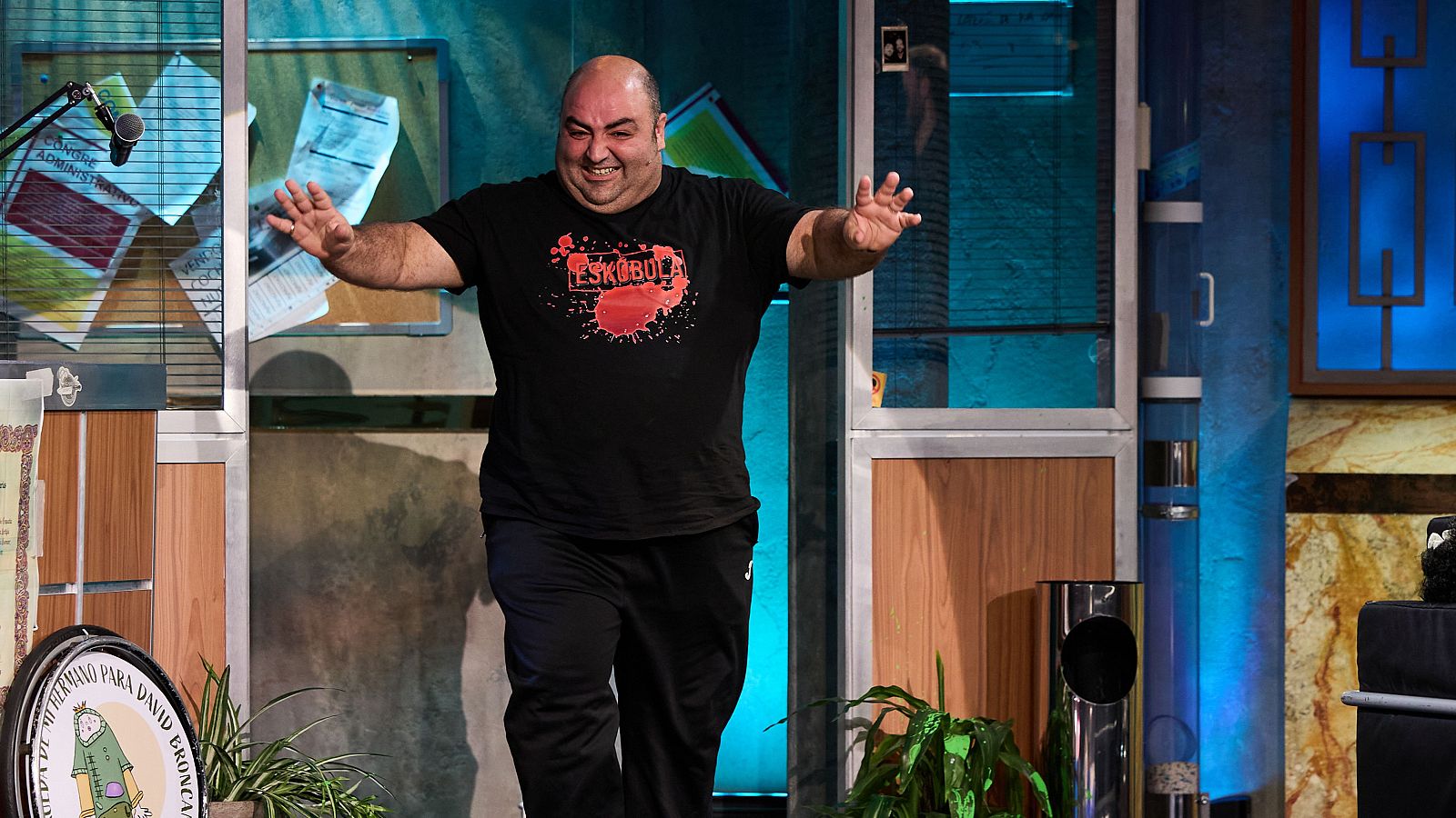 El autor granadino Custodio Pérez vuelve a La Revuelta 8/12/25