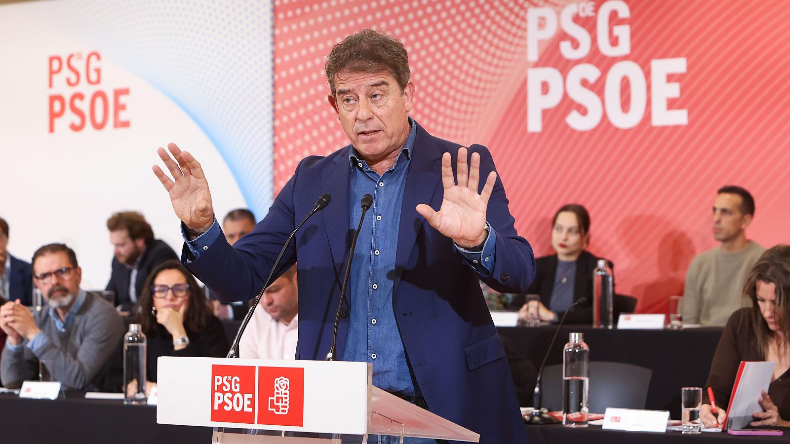 El secretario general del PSdeG, José Ramón Gómez Besteiro, interviene en la reunión ordinaria del Comité Nacional Galego en noviembre de 2025.