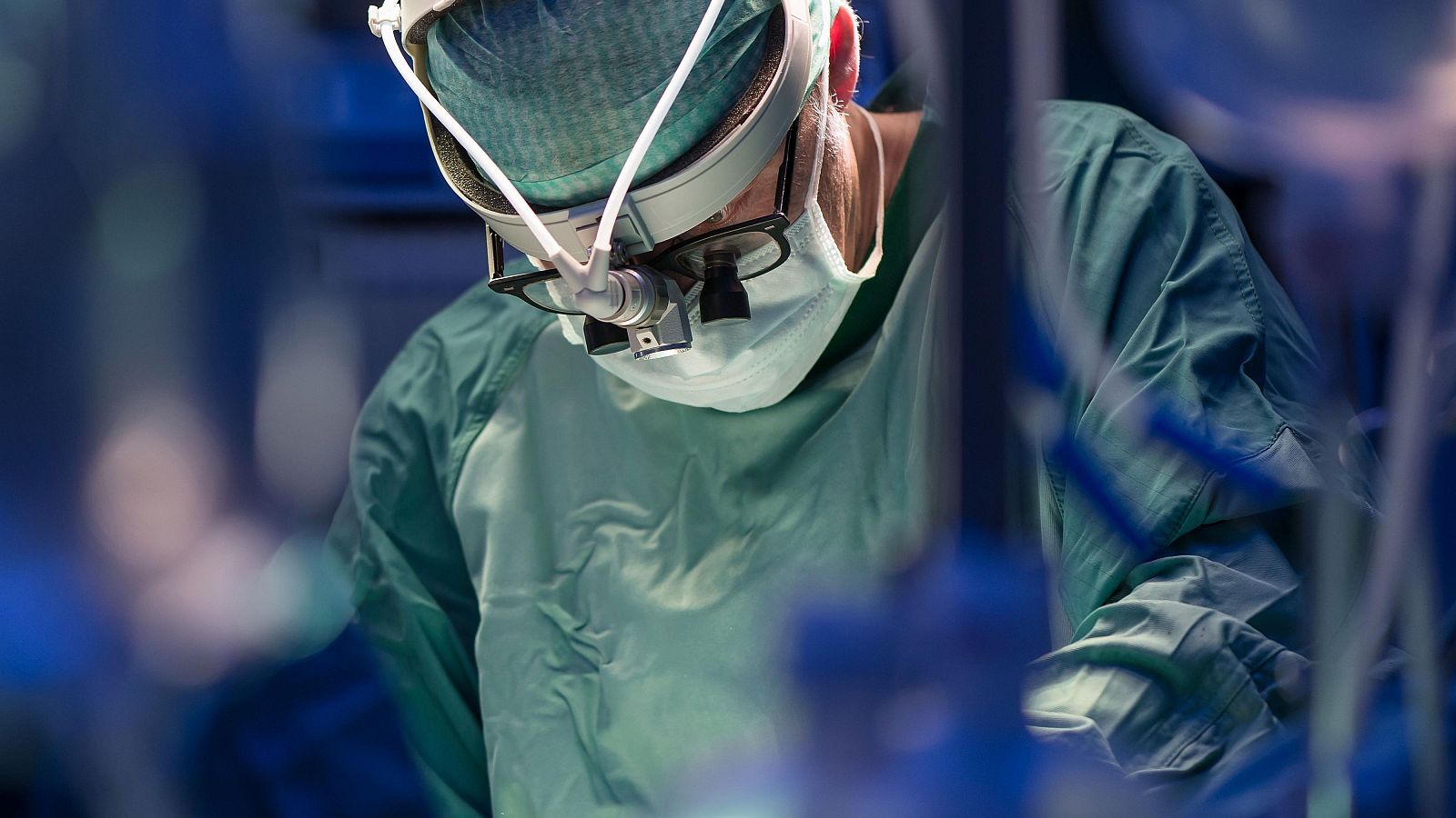 Prisión provisional para un cirujano por agredir sexualmente a una paciente durante una operación mamaria