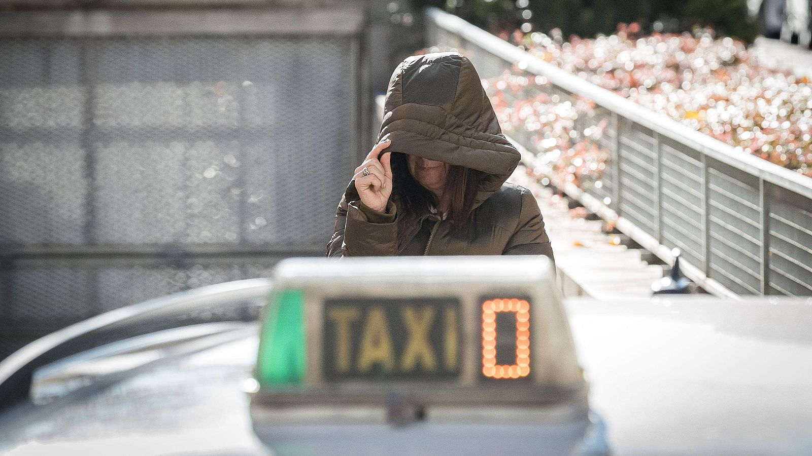 La UCO investiga si la trama de Leire Díez cobró más de 700.000 euros por cinco operaciones con empresas de la SEPI