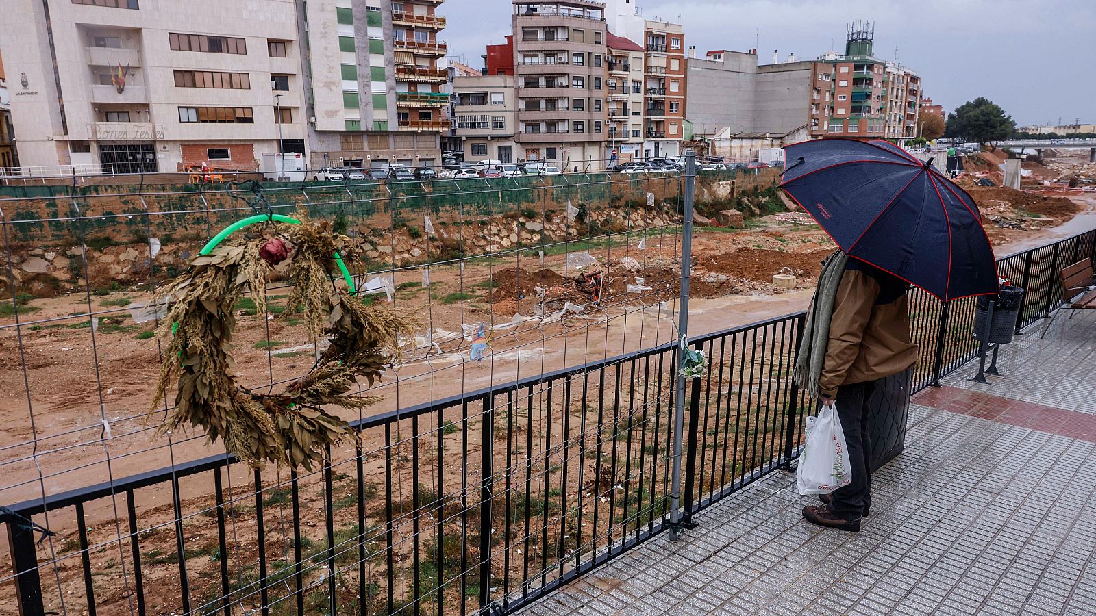 El tiempo hoy 15 de diciembre: la borrasca Emilia deja avisos rojos por lluvias en el Levante y sureste peninsular