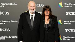 El actor y director Rob Reiner y su esposa Michele Singer, encontrados muertos en su mansión de Los Ángeles