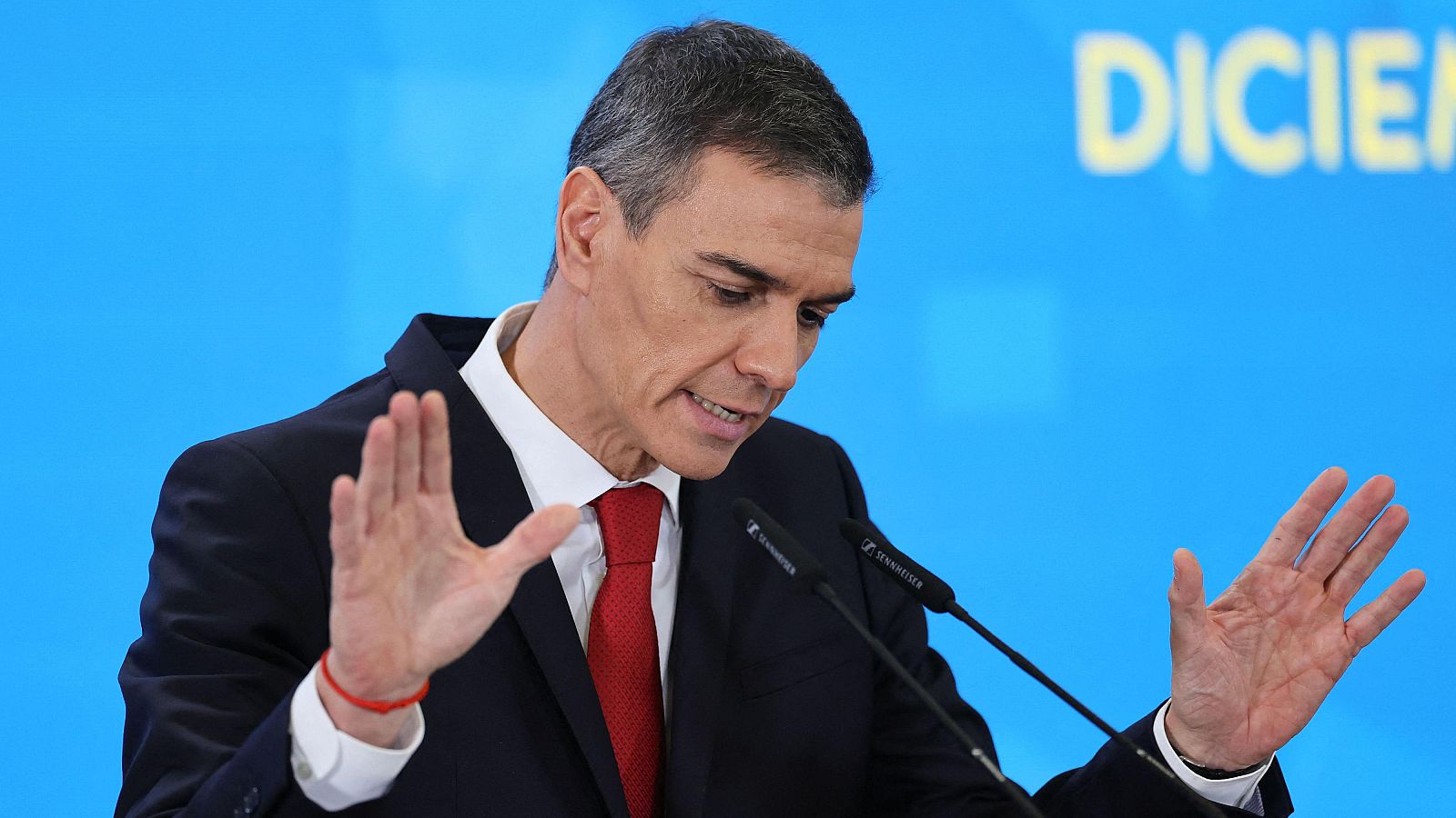 Pedro Sánchez demana calma durant la roda de premsa de balanç de l'any