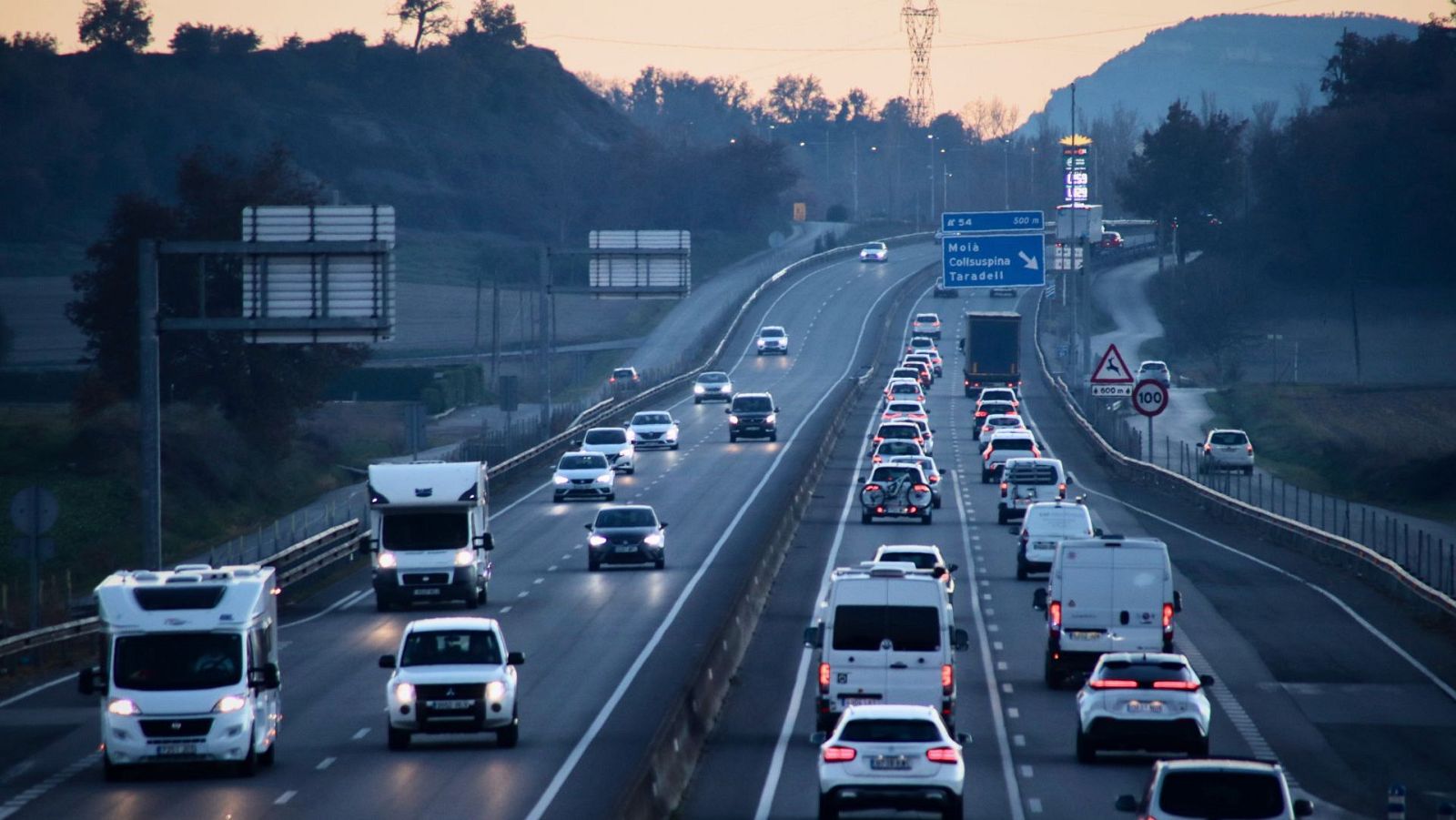 Imatge de la C-17 en direcció sud a l'altura de Malla