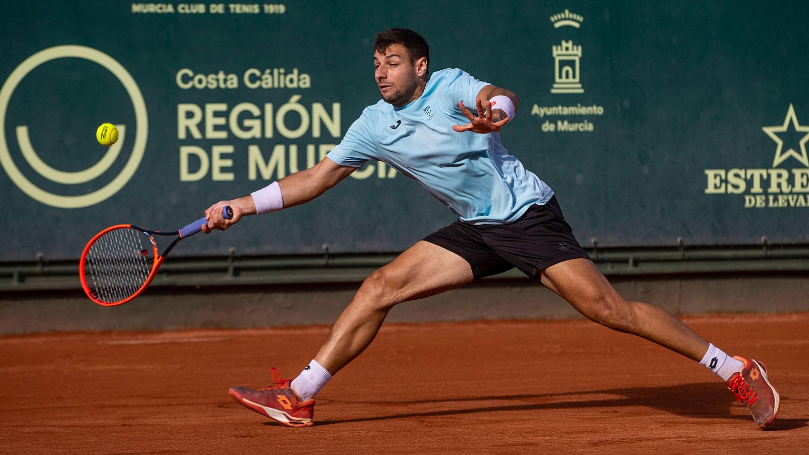 Bernabé Zapata anuncia su retirada.