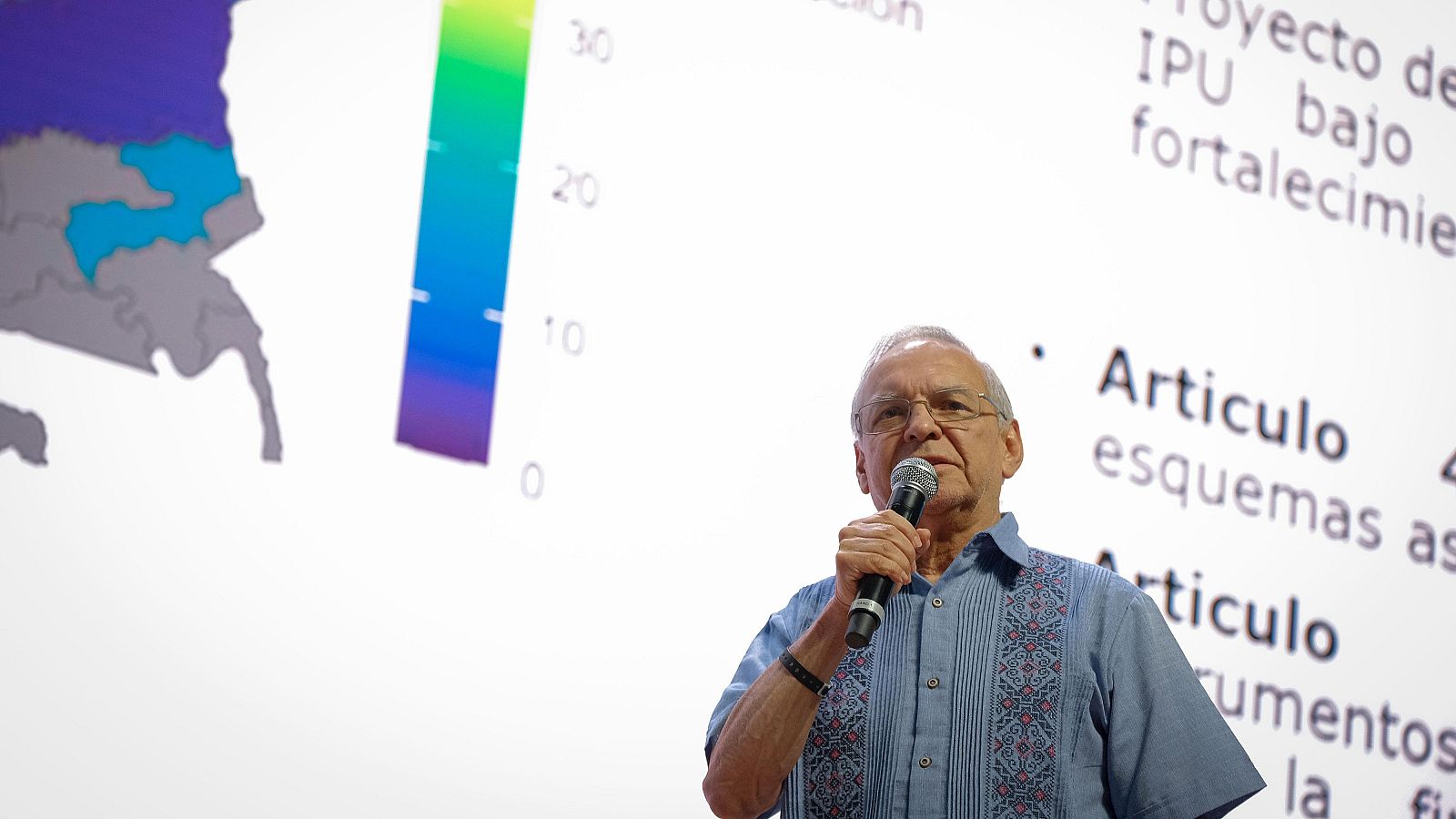 El Supremo de Colombia envía a dos exministros de Petro a la cárcel por participación en un escándalo de corrupción